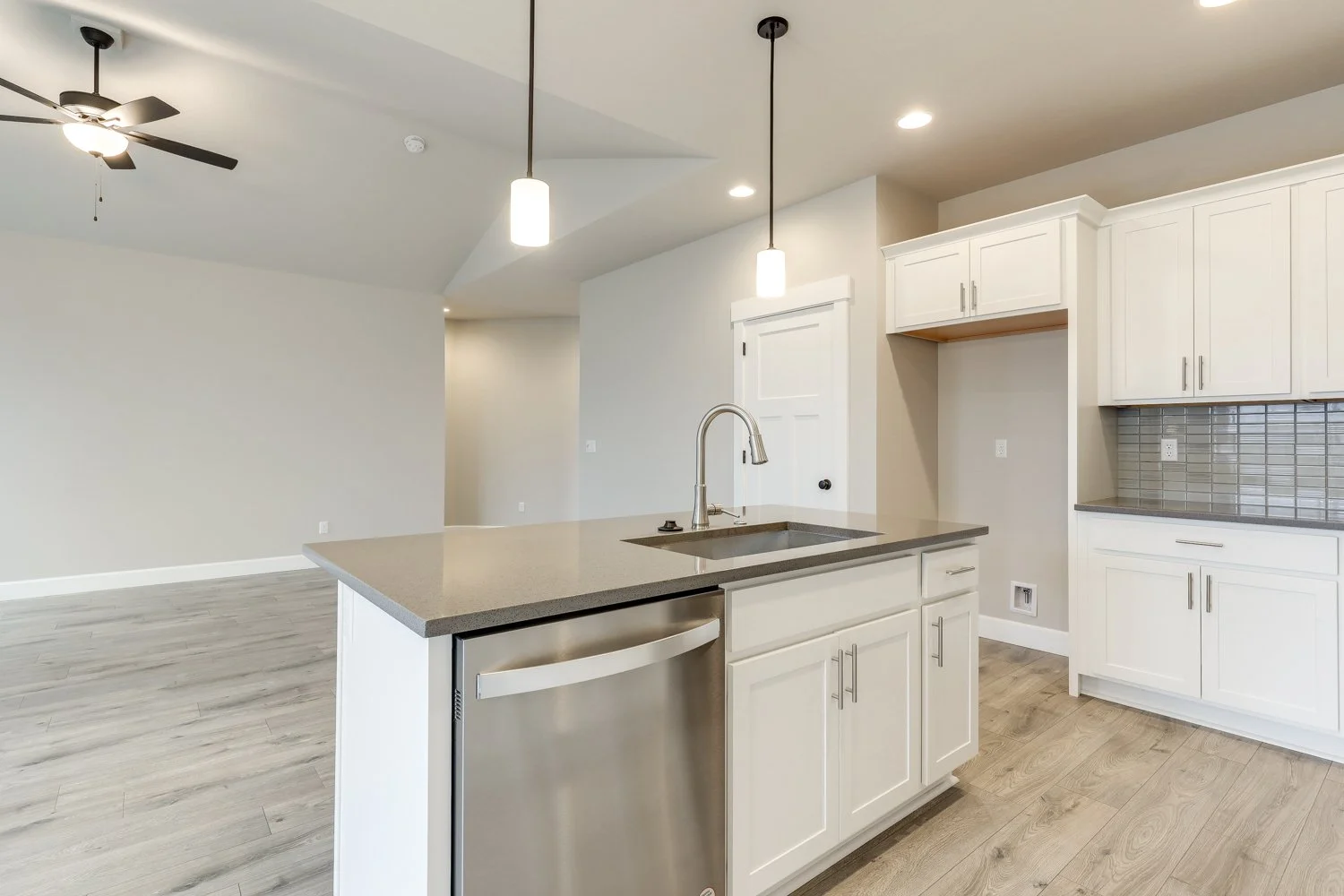1613 NW 29th Ave - WEB-17.jpg