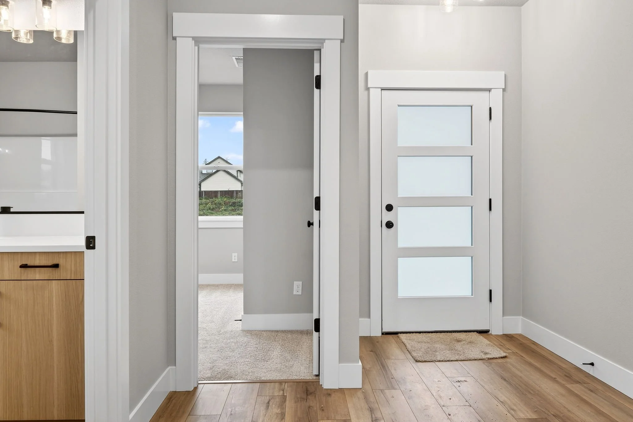 2032 E Otter Lp-10.jpg