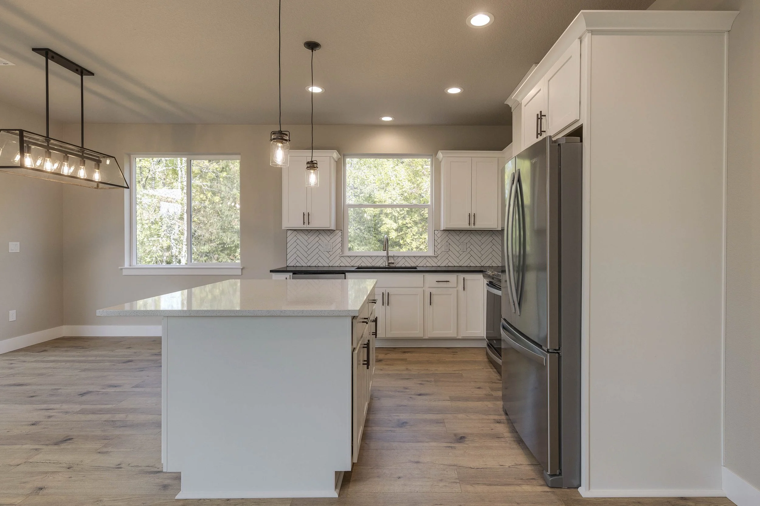 1343 NE Henderson Terr, Estacada, OR-14.jpg