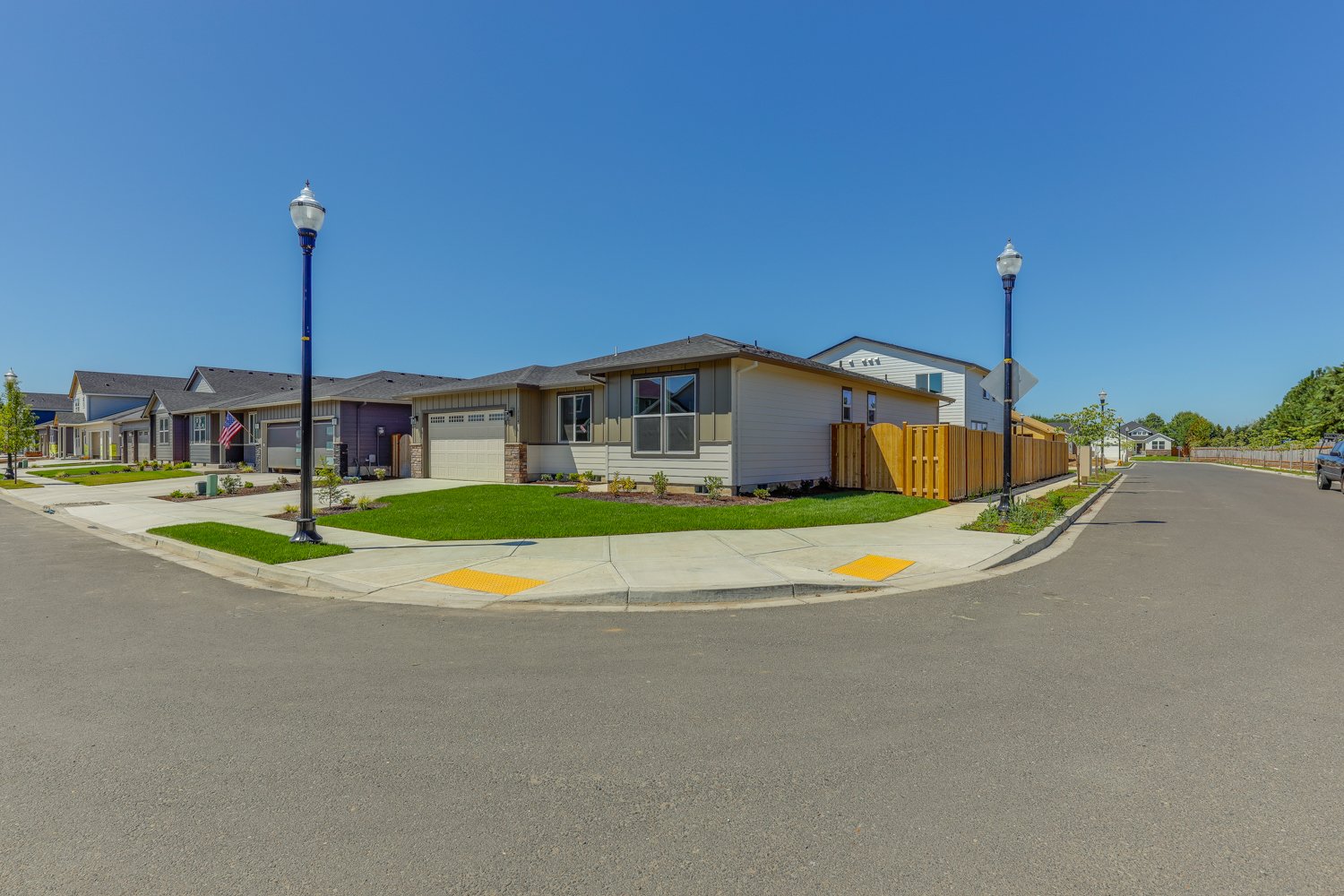 1724 NW 27th Ave - WEB-2.jpg