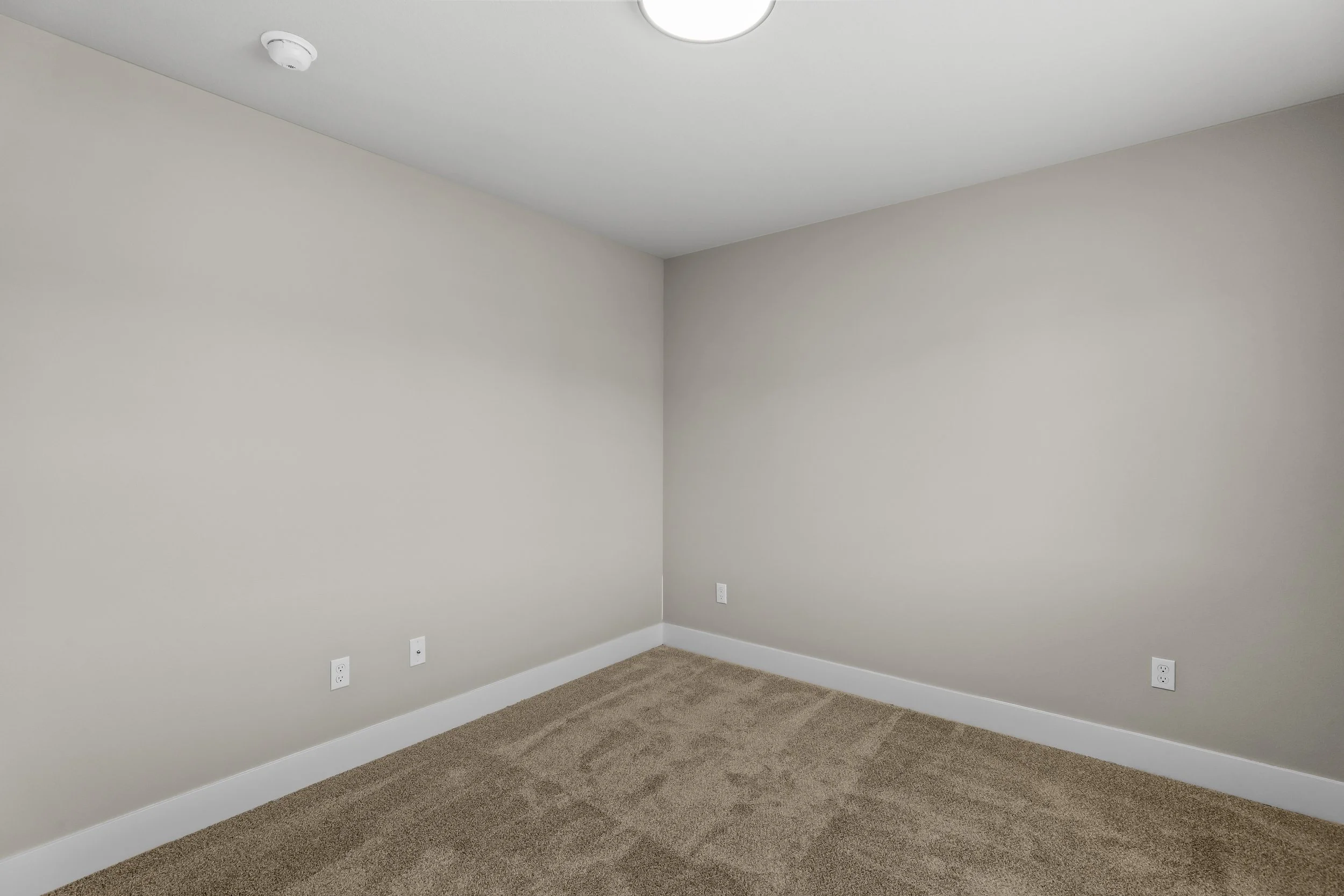 2217 Juniper Circle-46.jpg