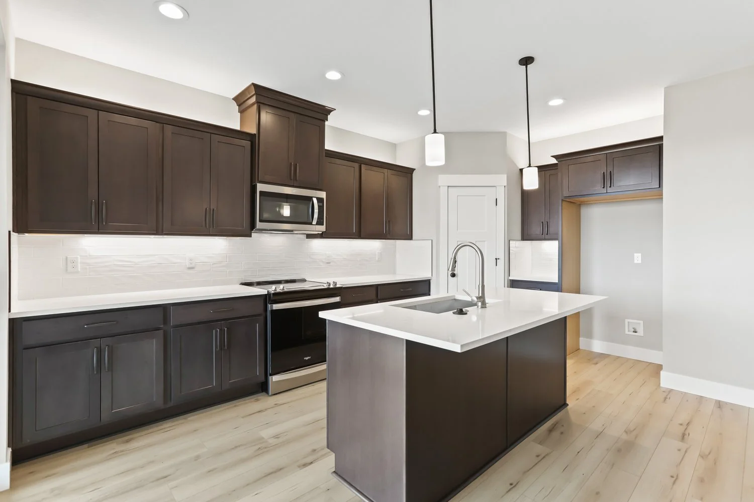 2716 NE Justus Ave - WEB-23.JPG