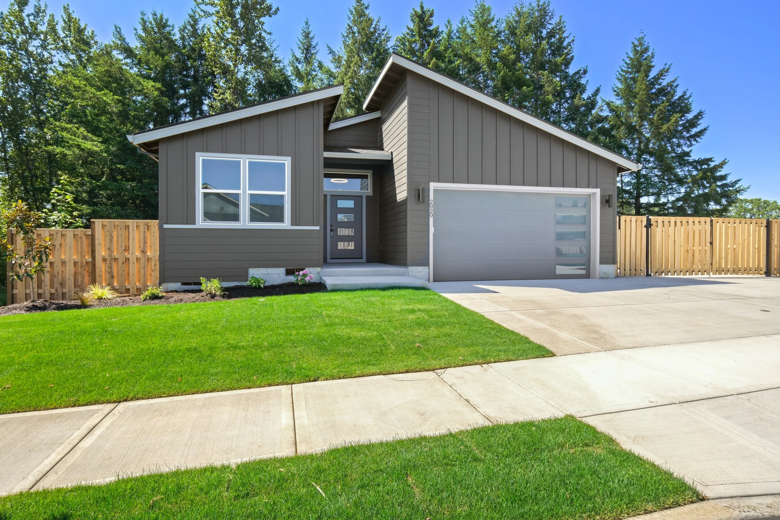 2020 E Badger Way-5.JPG