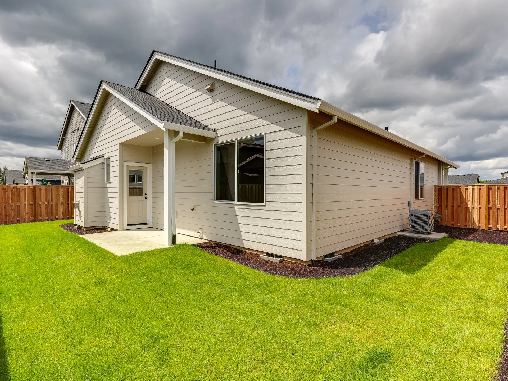 1723 NW 27th Ave - MLS-40.jpg