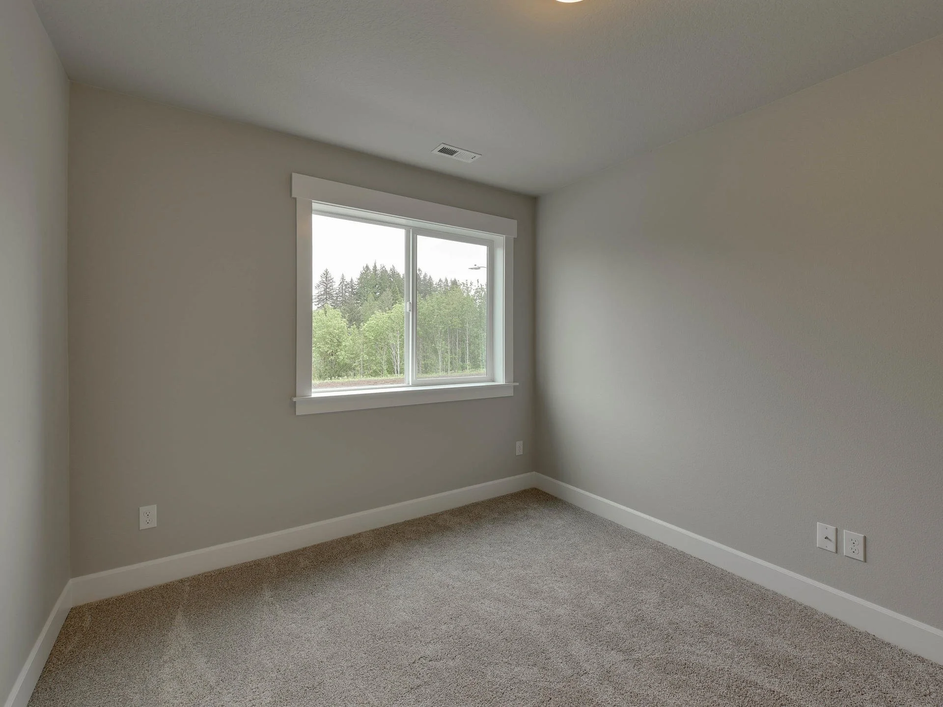 1007 SE Regan Hill Loop-039-24-1007 SE Regan Hill Loop-MLS_Size.jpg