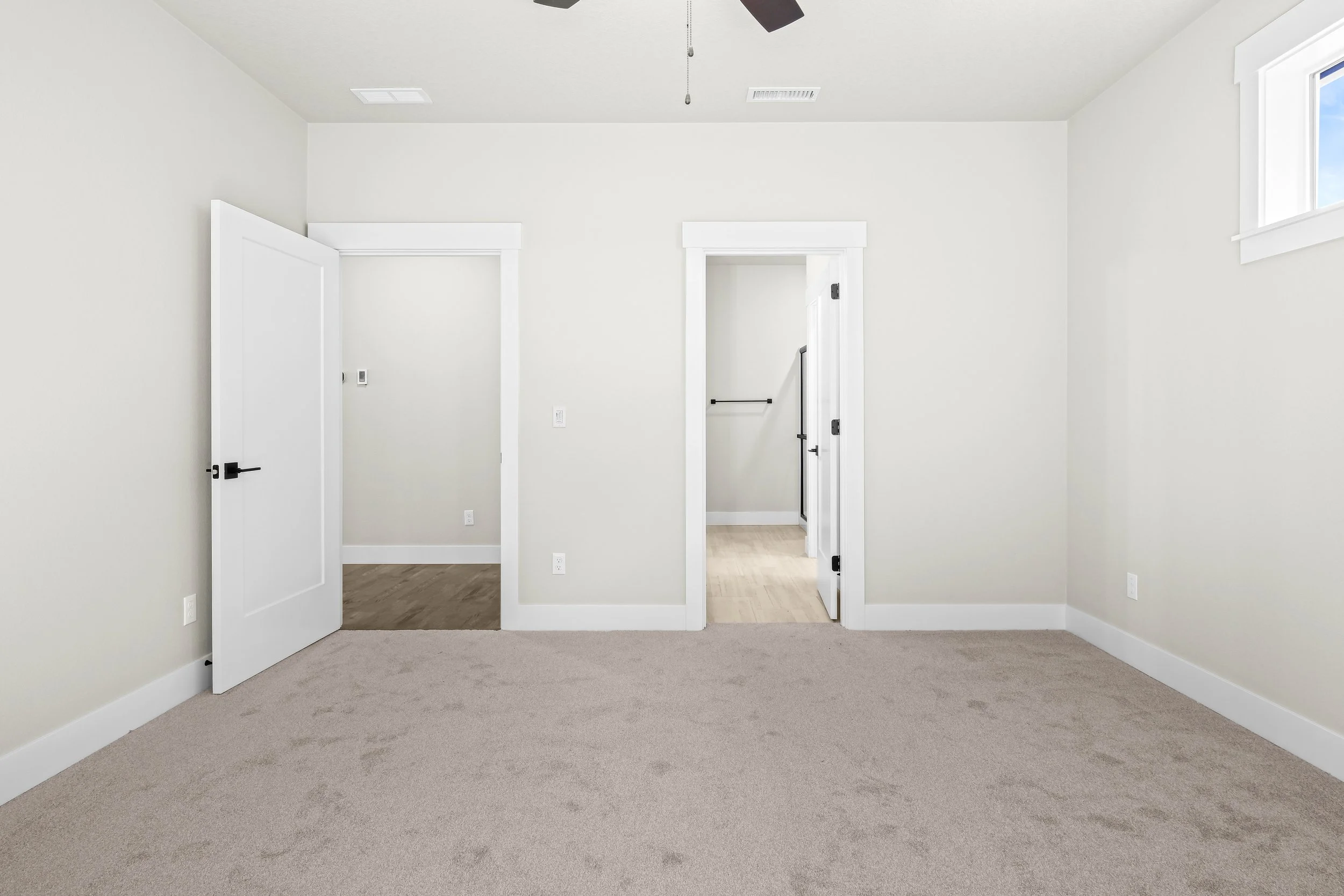 2020 E Badger Way-23.JPG