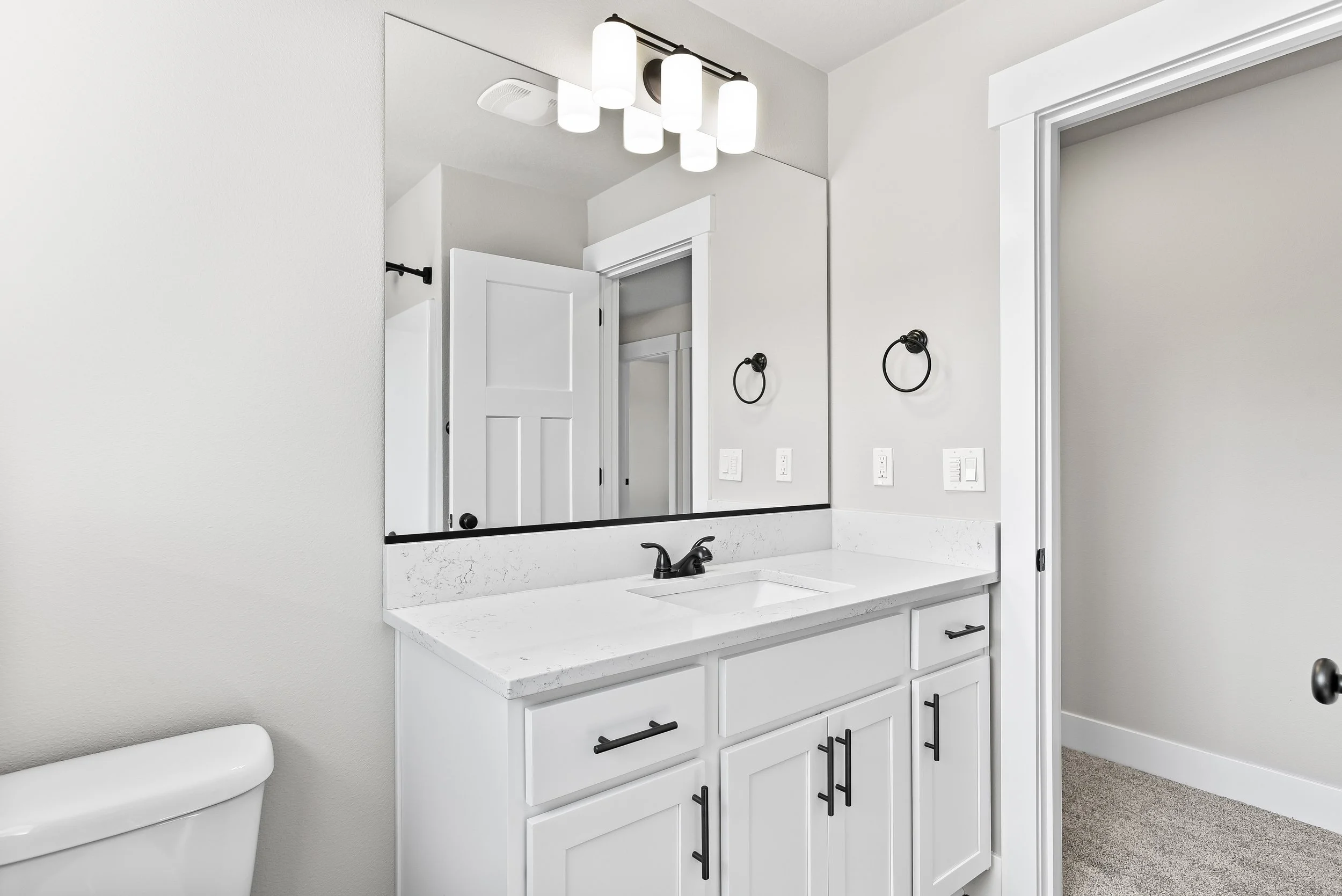 2818 NE Sweetwater Rd - PRINT-51.JPG