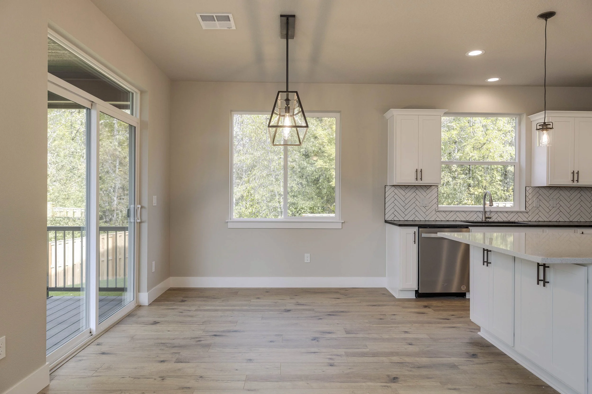 1343 NE Henderson Terr, Estacada, OR-12.jpg