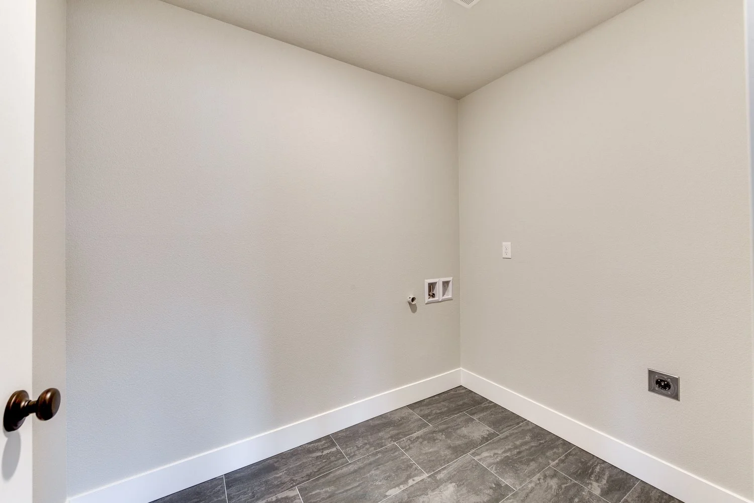 2936 NW 16th St - WEB-33.jpg