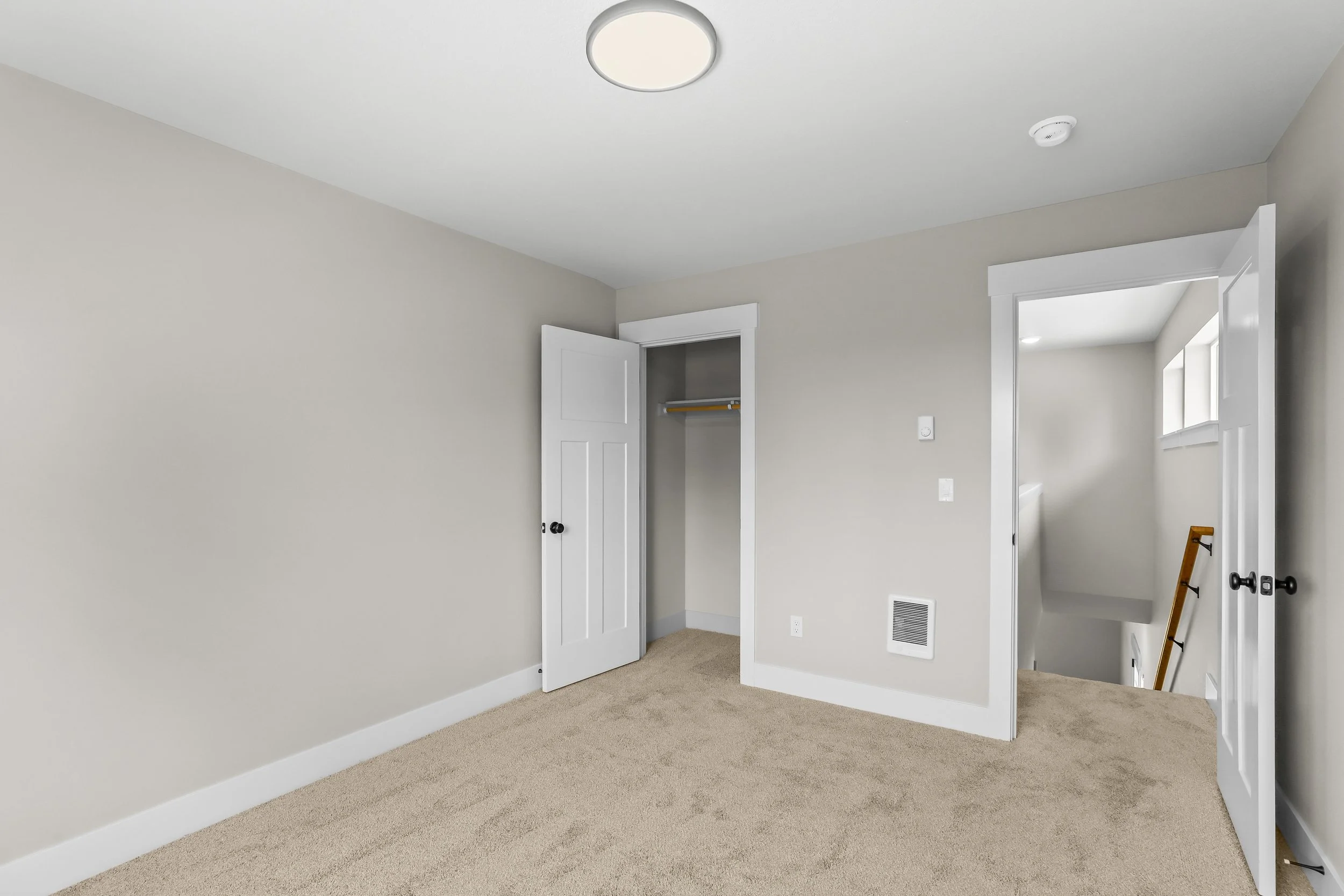 2217 Juniper Circle-59.jpg