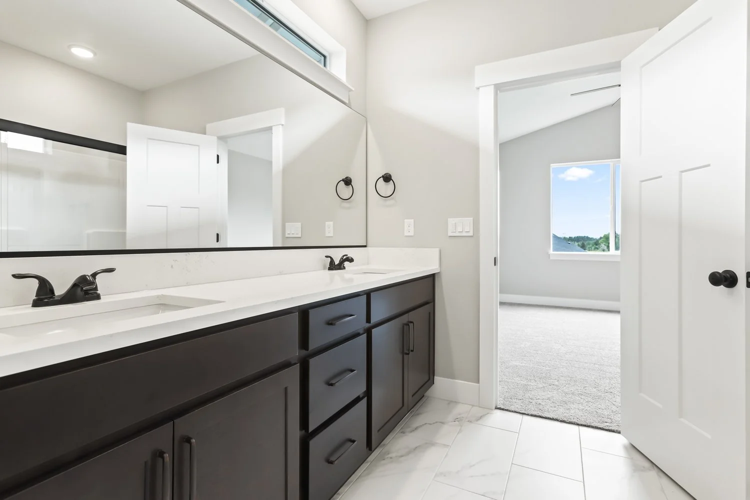 2716 NE Justus Ave - WEB-35.JPG