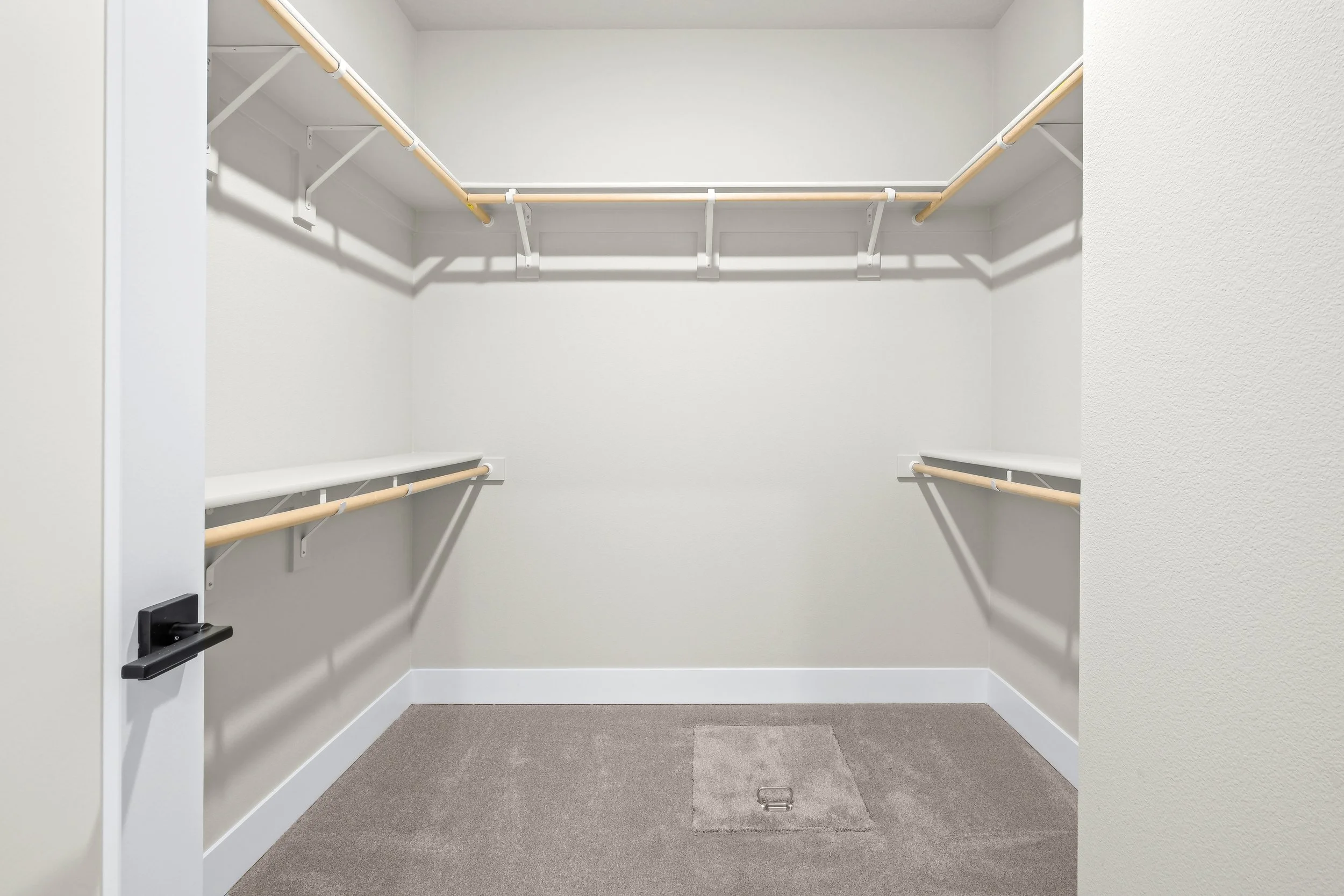 2020 E Badger Way-26.JPG