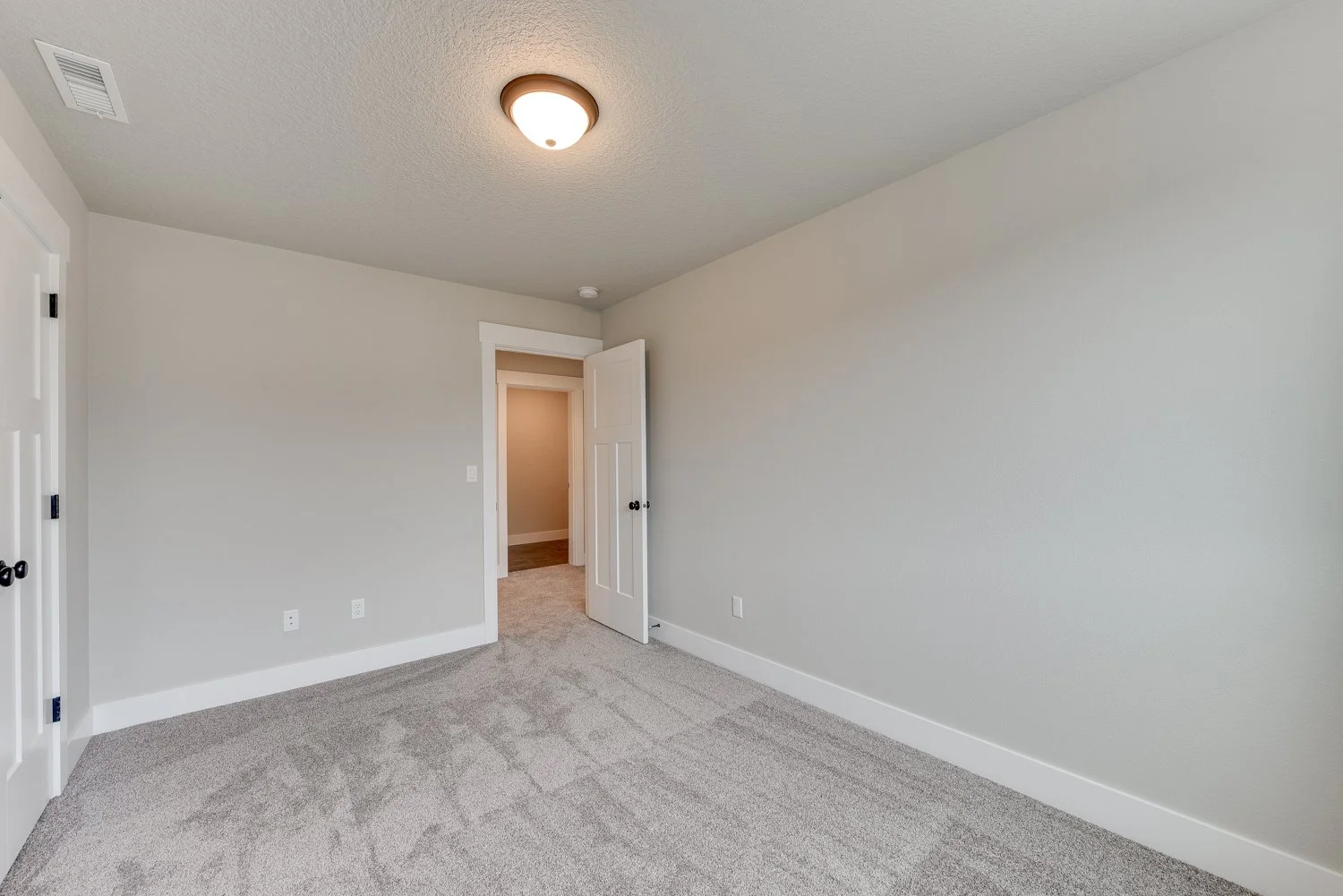 2936 NW 16th St - WEB-31.jpg