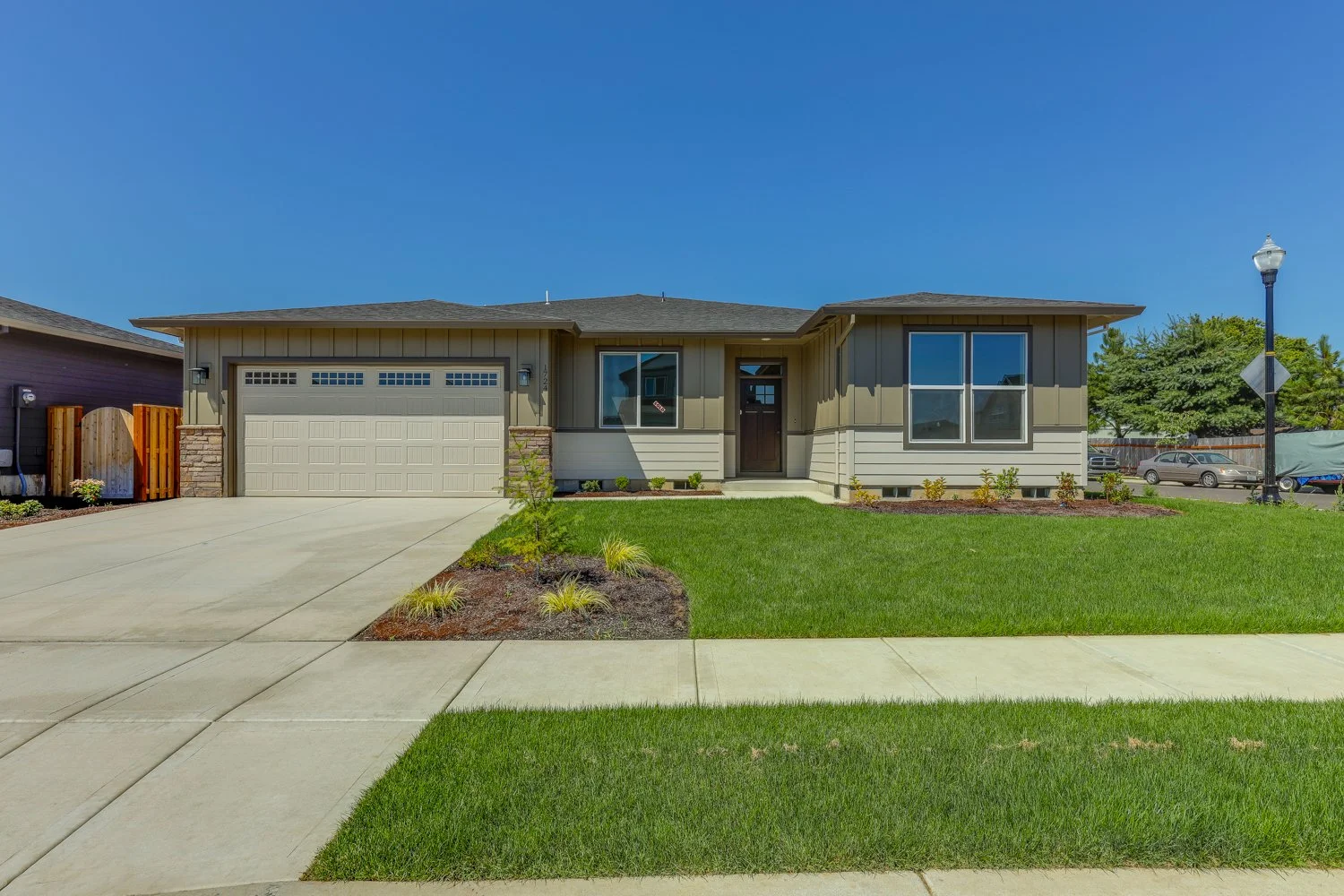 1724 NW 27th Ave - WEB-1.jpg