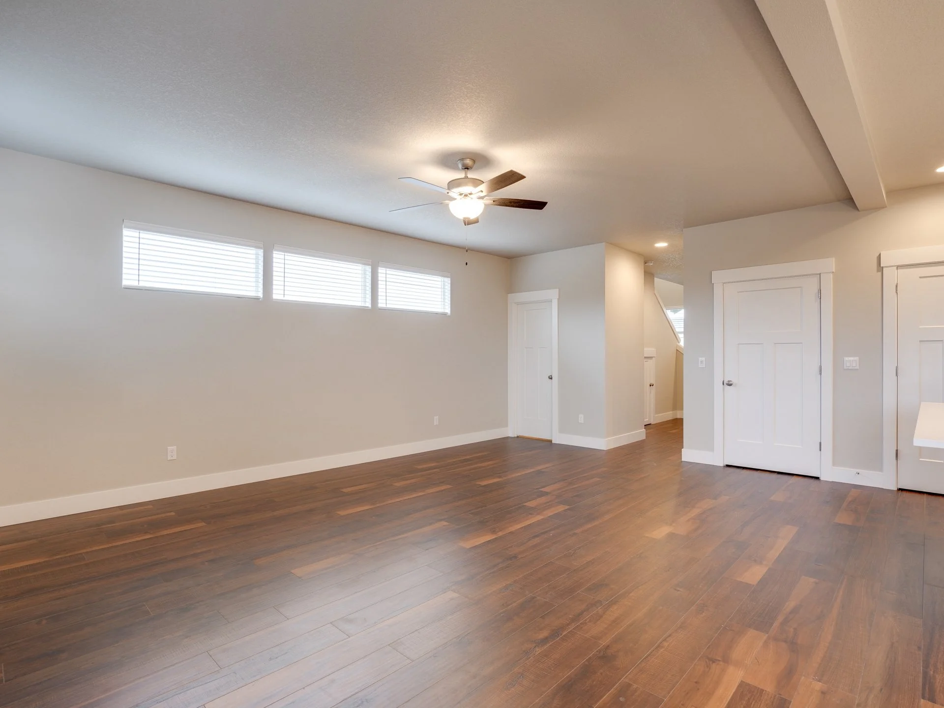 1530 NW 29th Pl - MLS-6.jpg