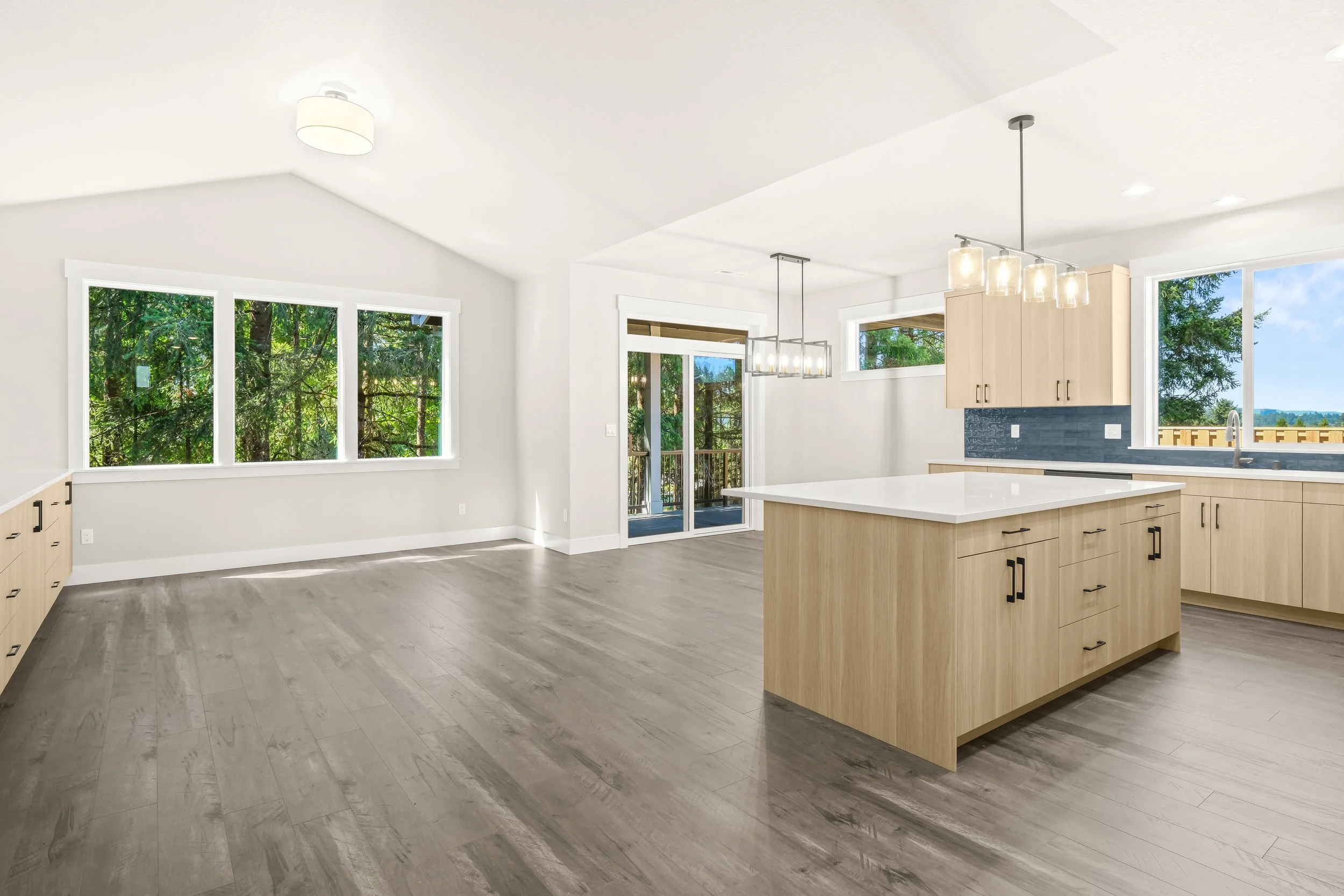 2020 E Badger Way-11.JPG