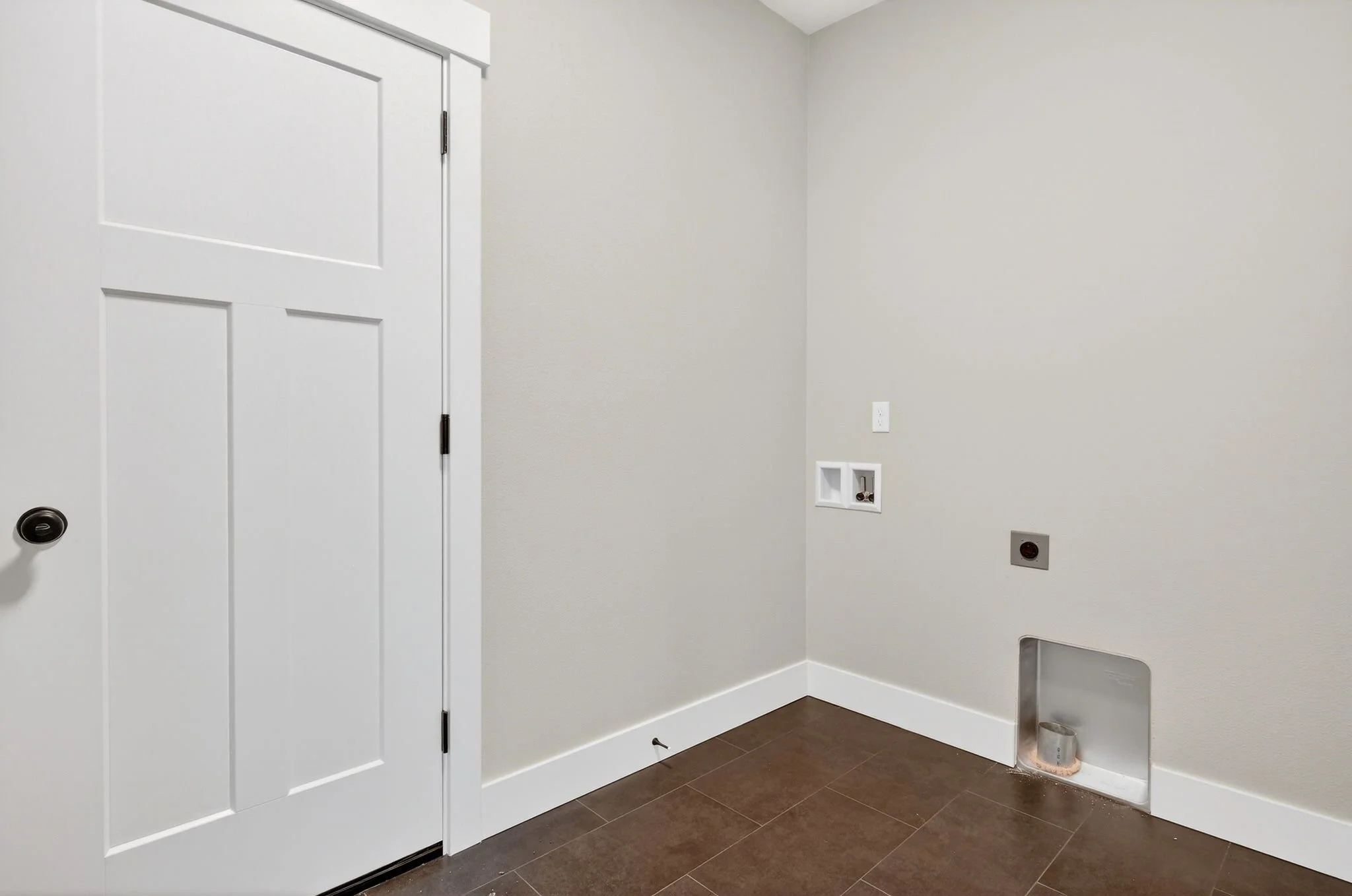 2032 E Otter Lp-31.jpg