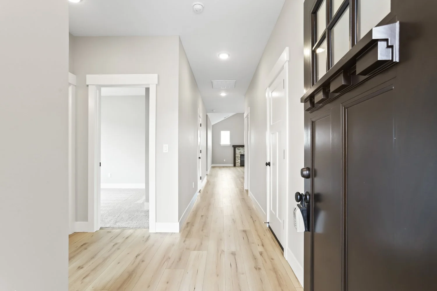 2716 NE Justus Ave - WEB-6.JPG