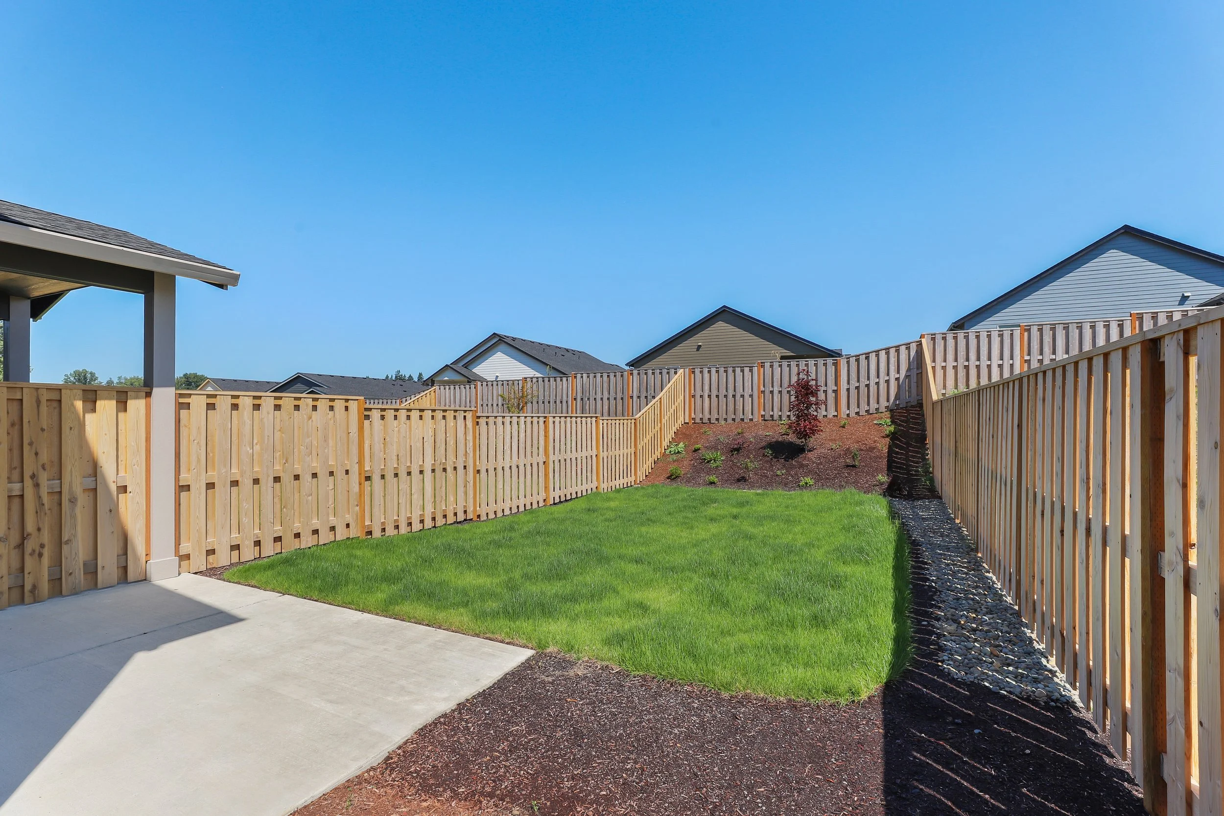 2217 Juniper Circle-69.jpg