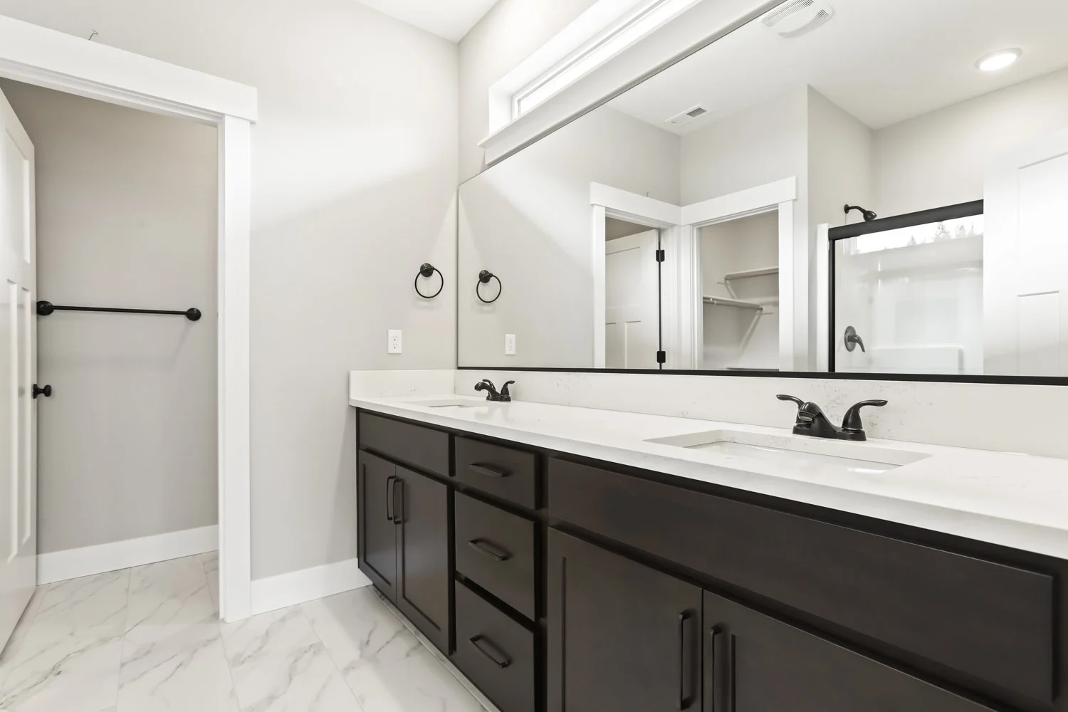 2716 NE Justus Ave - WEB-34.JPG
