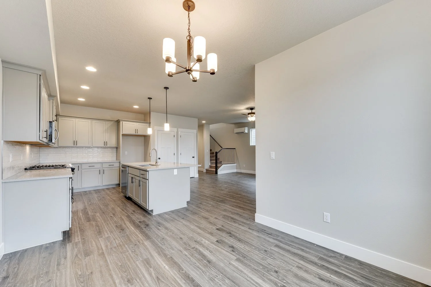 2936 NW 16th St - WEB-18.jpg