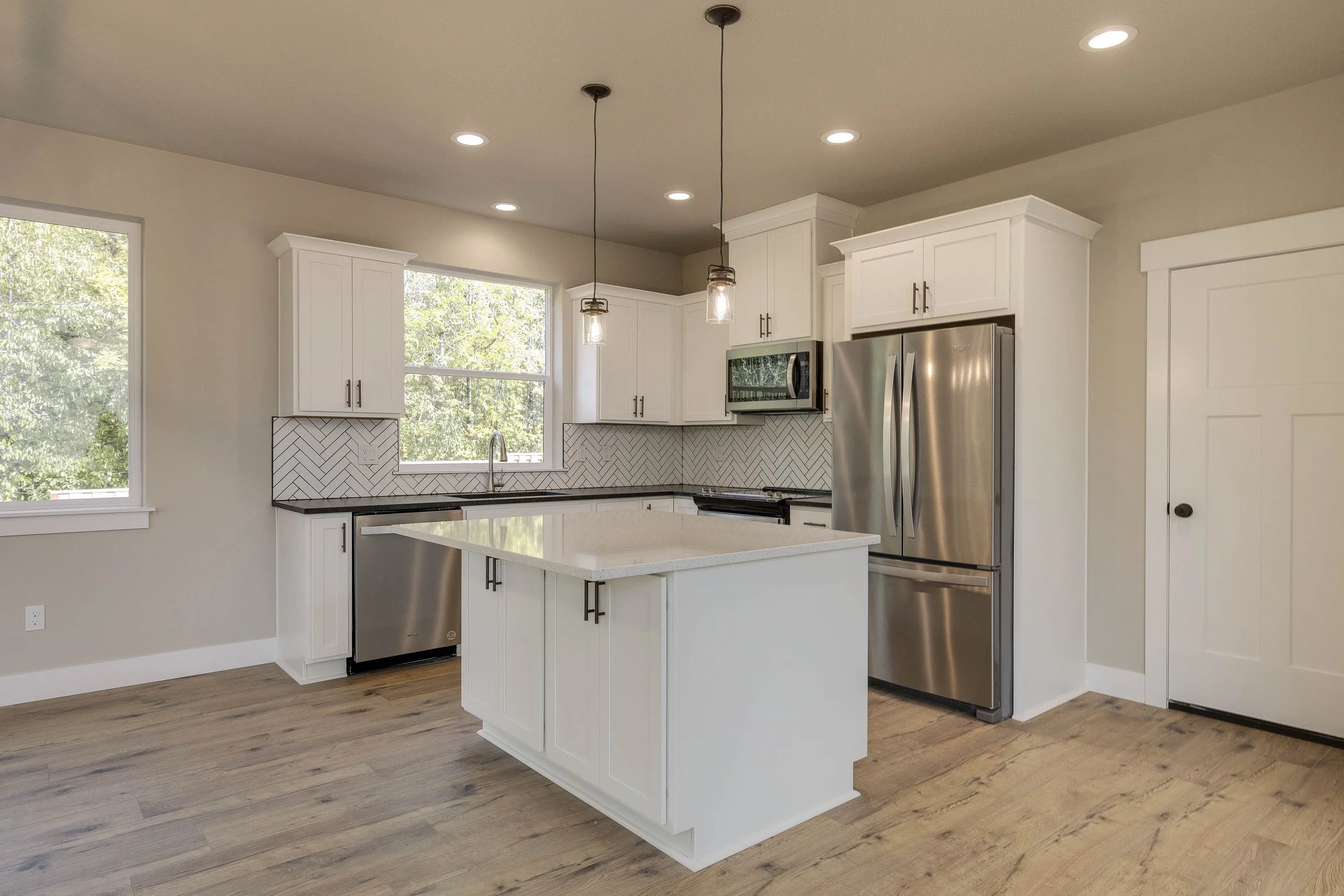 1343 NE Henderson Terr, Estacada, OR-13.jpg