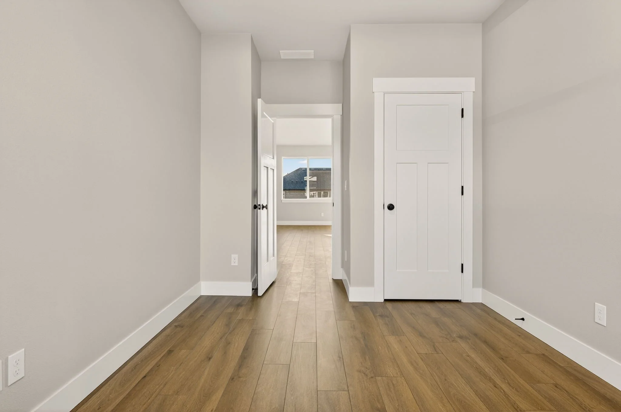 2240 E Otter Lp-23.jpg