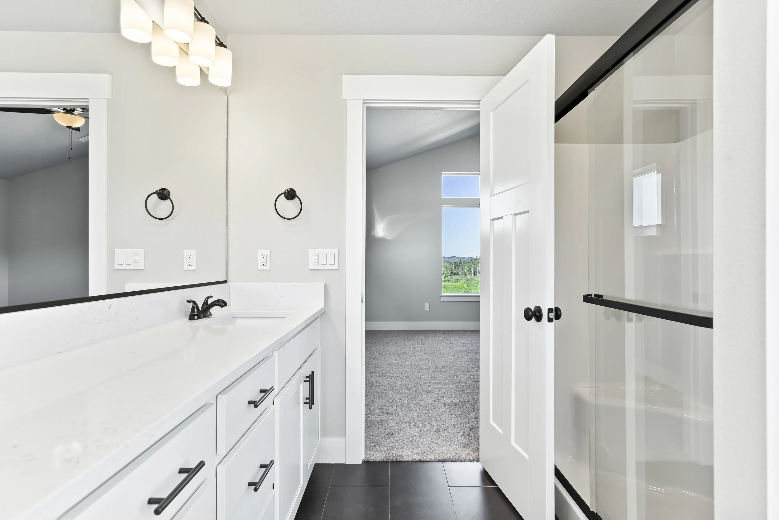 2818 NE Sweetwater Rd - PRINT-40.JPG