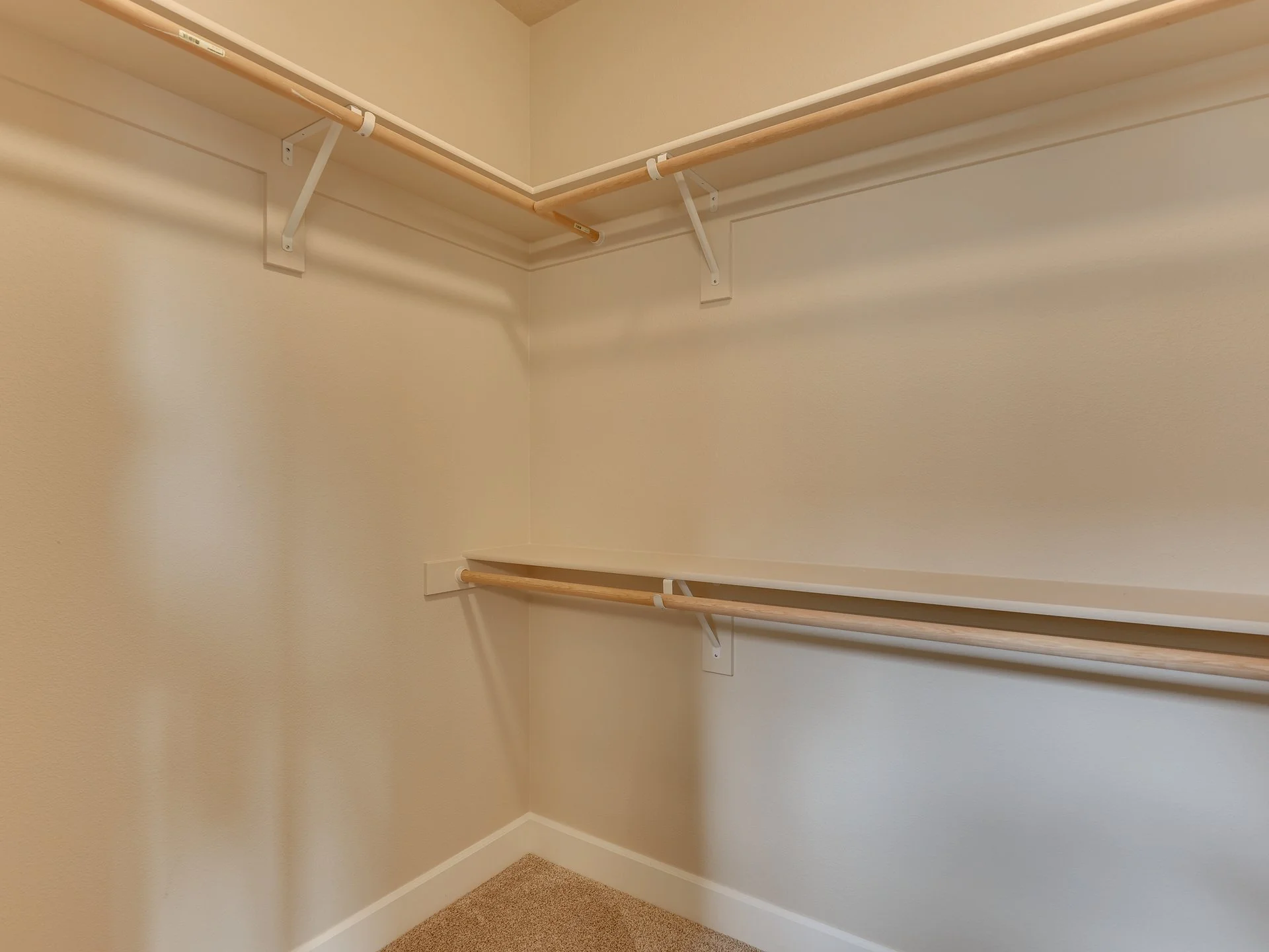 1723 NW 27th Ave - MLS-33.jpg