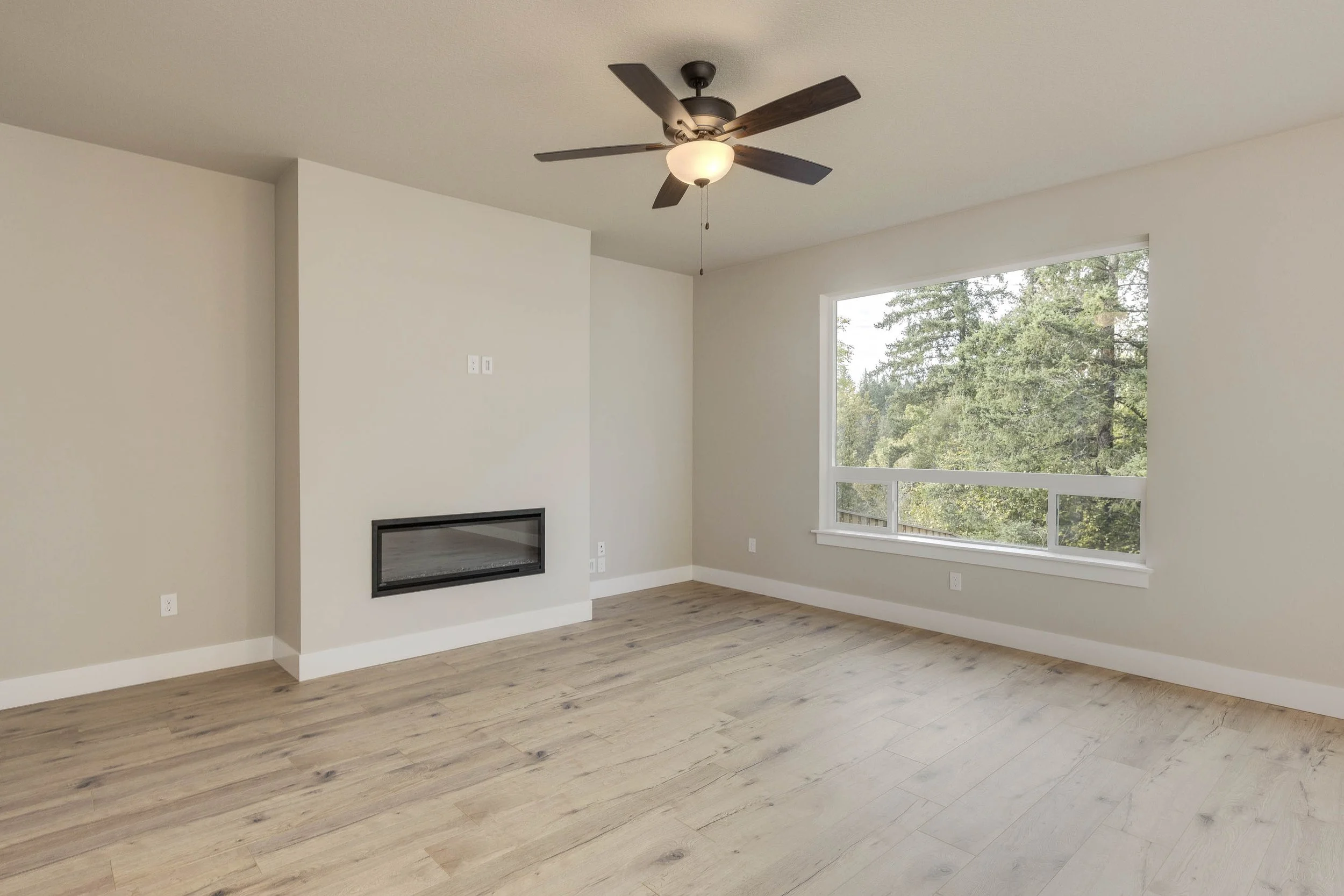 1343 NE Henderson Terr, Estacada, OR-8.jpg