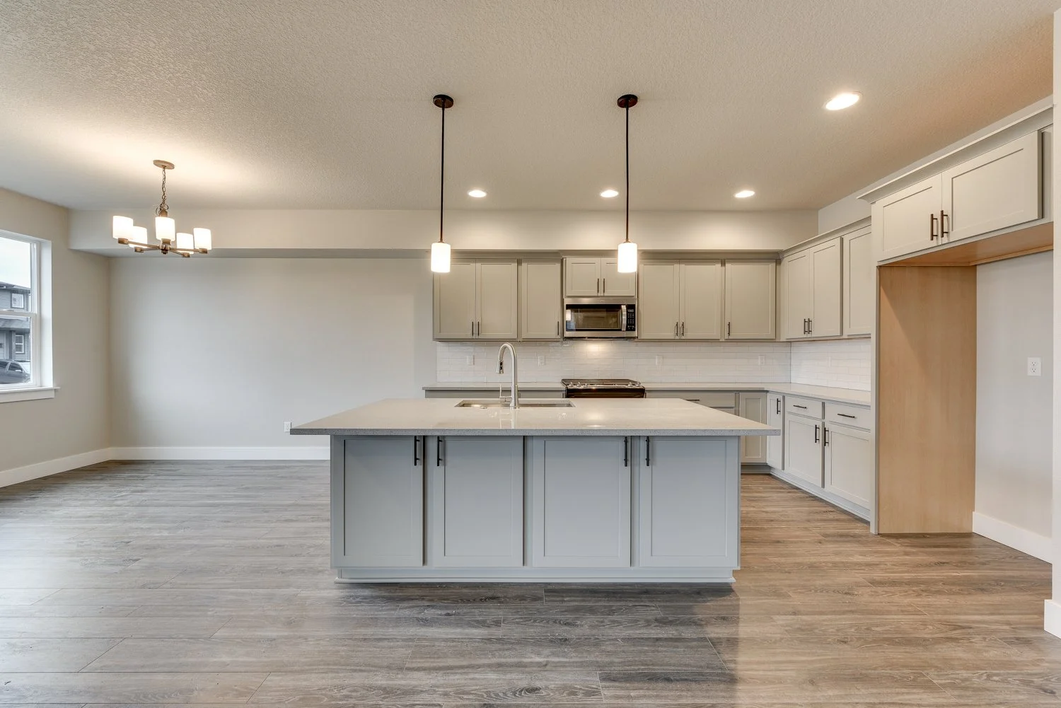 2936 NW 16th St - WEB-13.jpg
