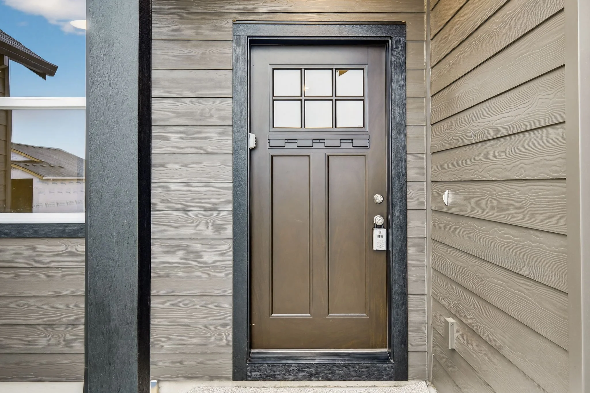 3301 NE Justus Ave-7.jpg