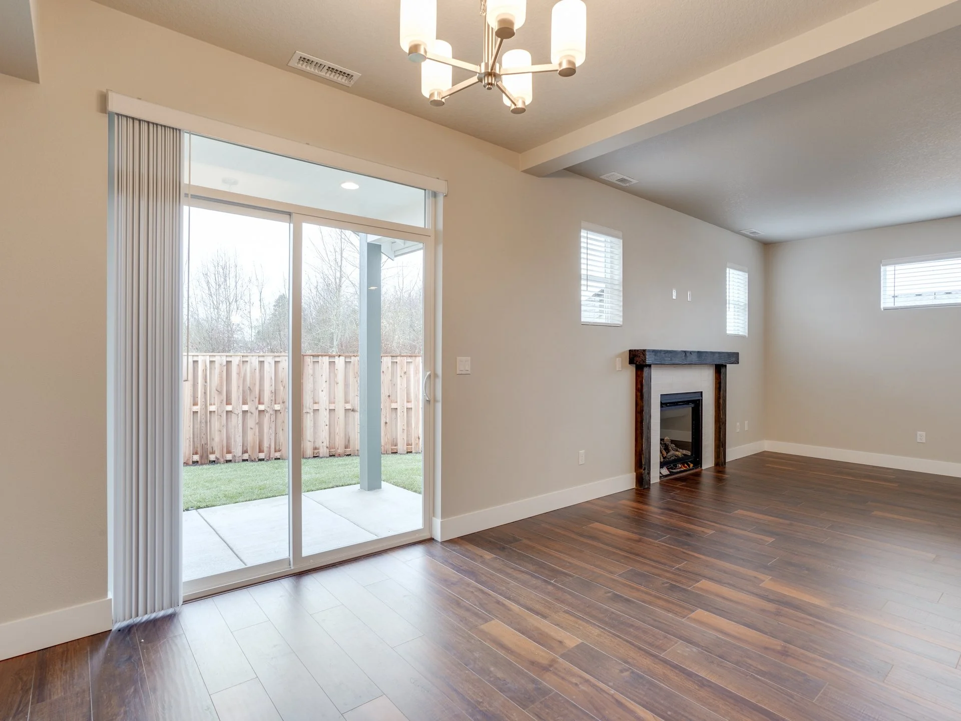 1530 NW 29th Pl - MLS-21.jpg