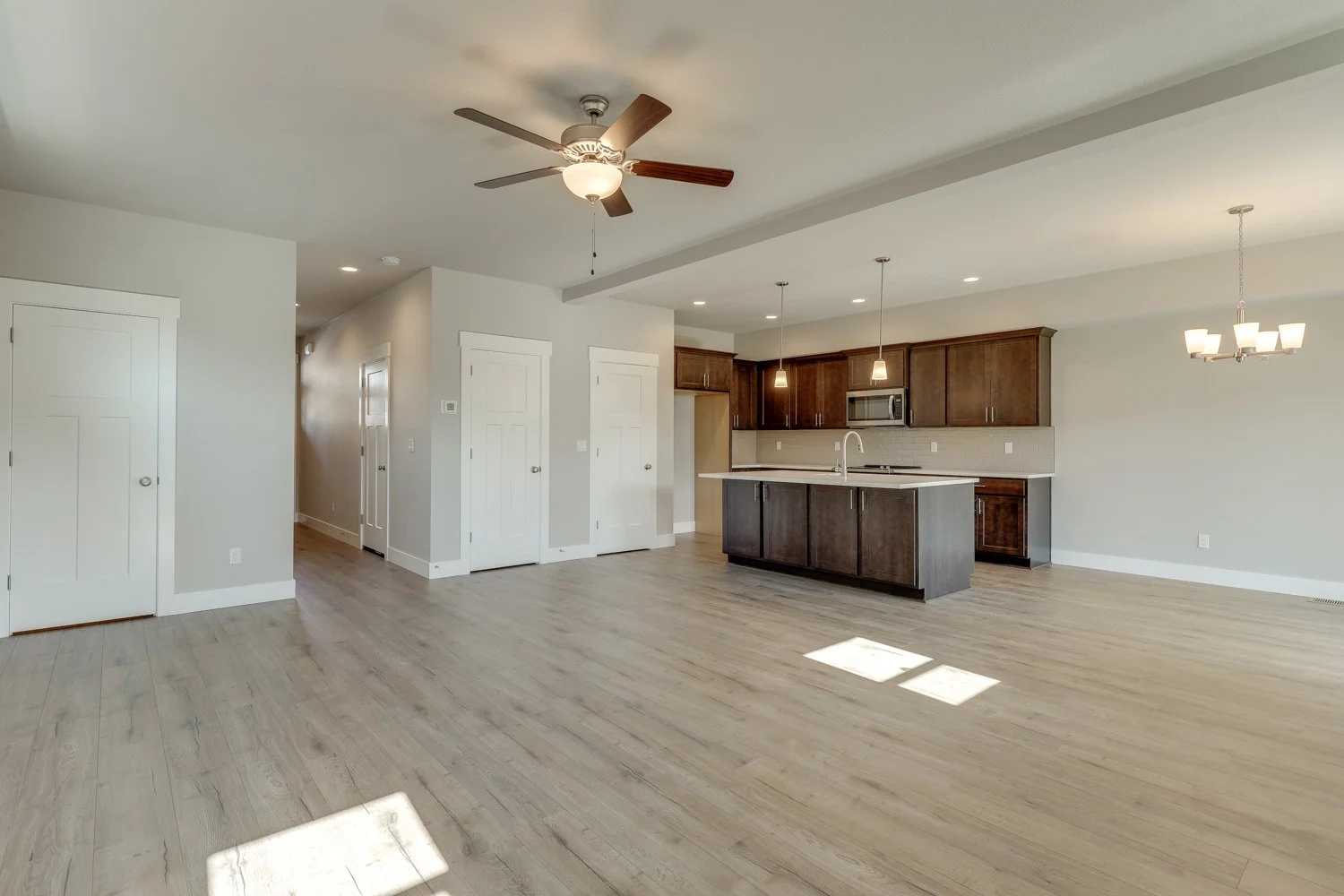 200 NE Regan Hill Loop - WEB-12.jpg