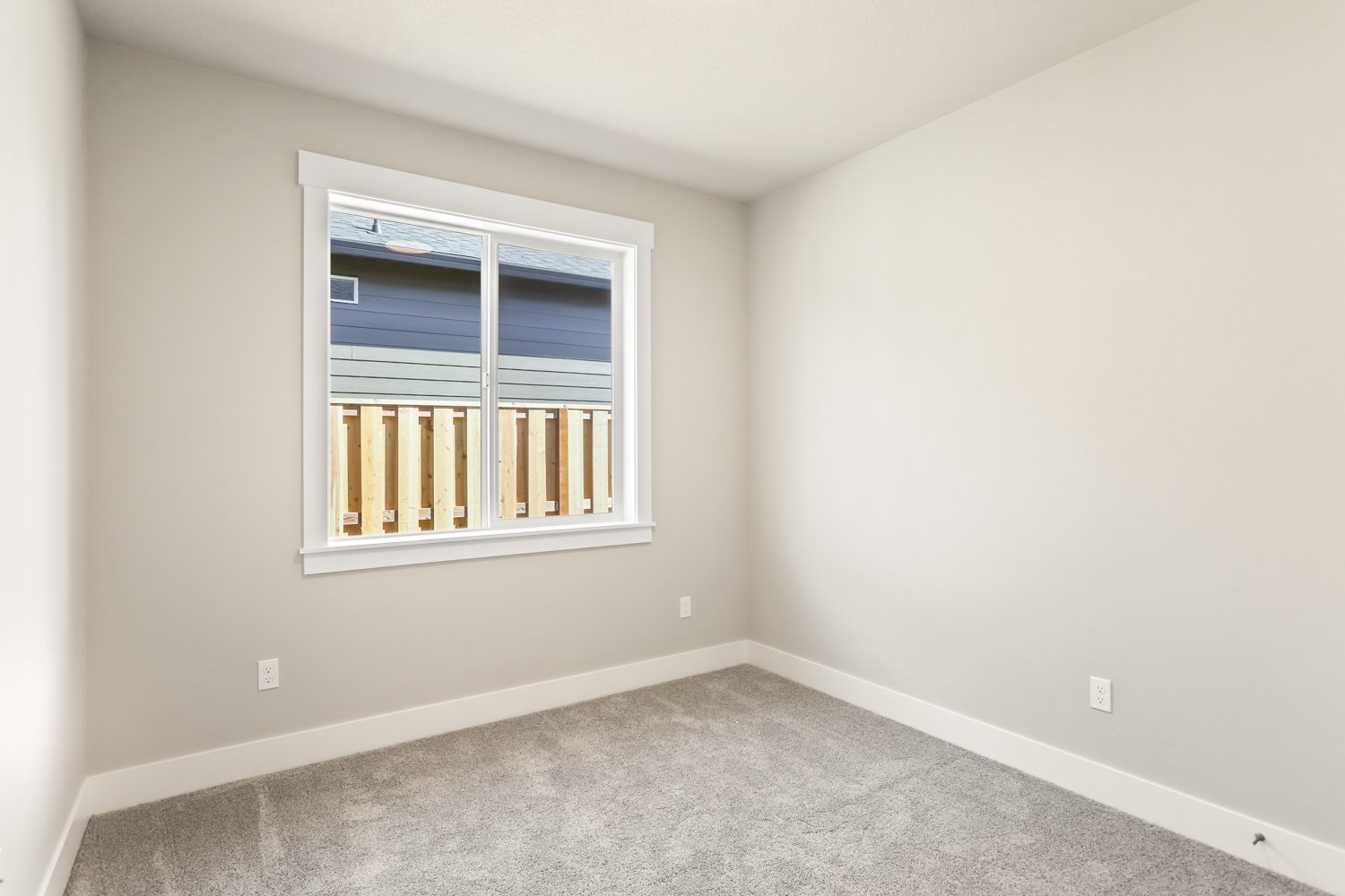 2214 E Badger Way - WEB-26.jpg