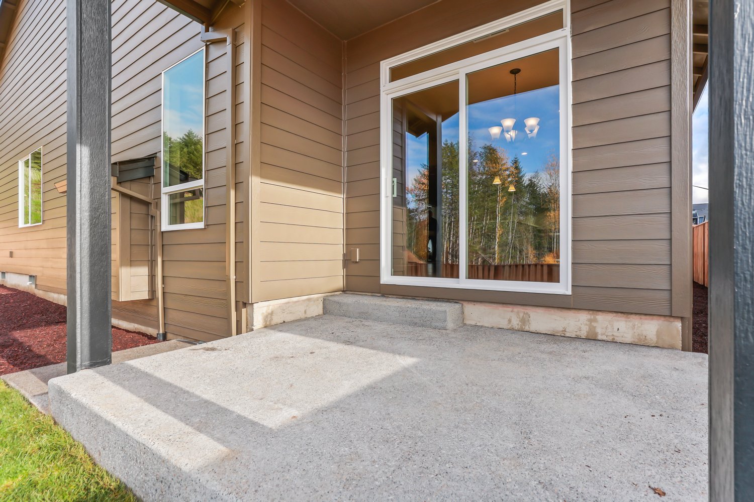 Porch, Sliding back door.jpg