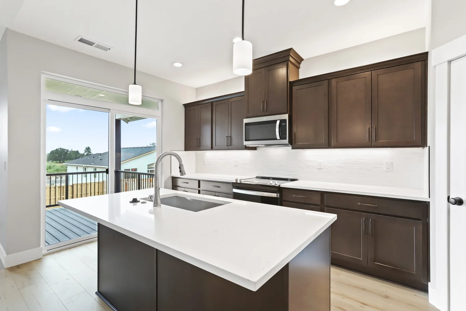 2716 NE Justus Ave - WEB-27.JPG