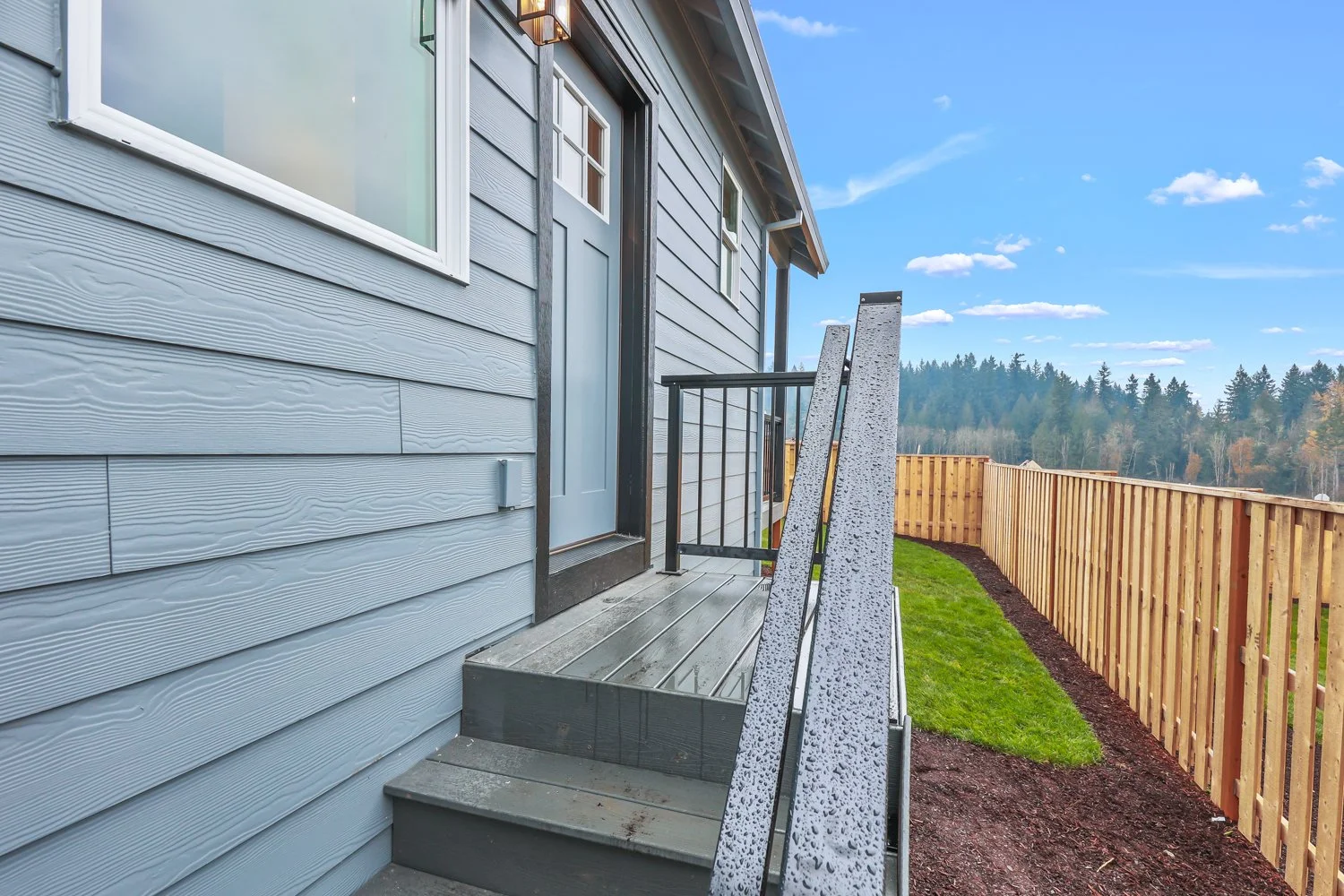 748 NE Pinebreak Dr - WEB-47.JPG