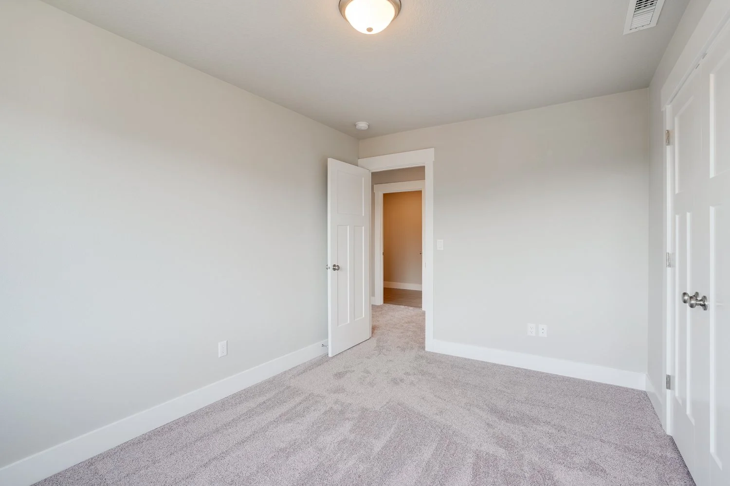 2928 NW 16th St - WEB-26.jpg
