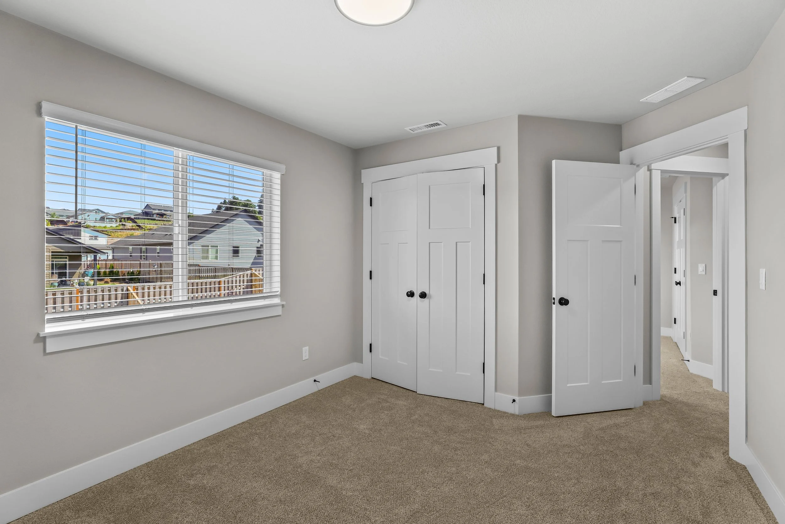 2217 Juniper Circle-44.jpg