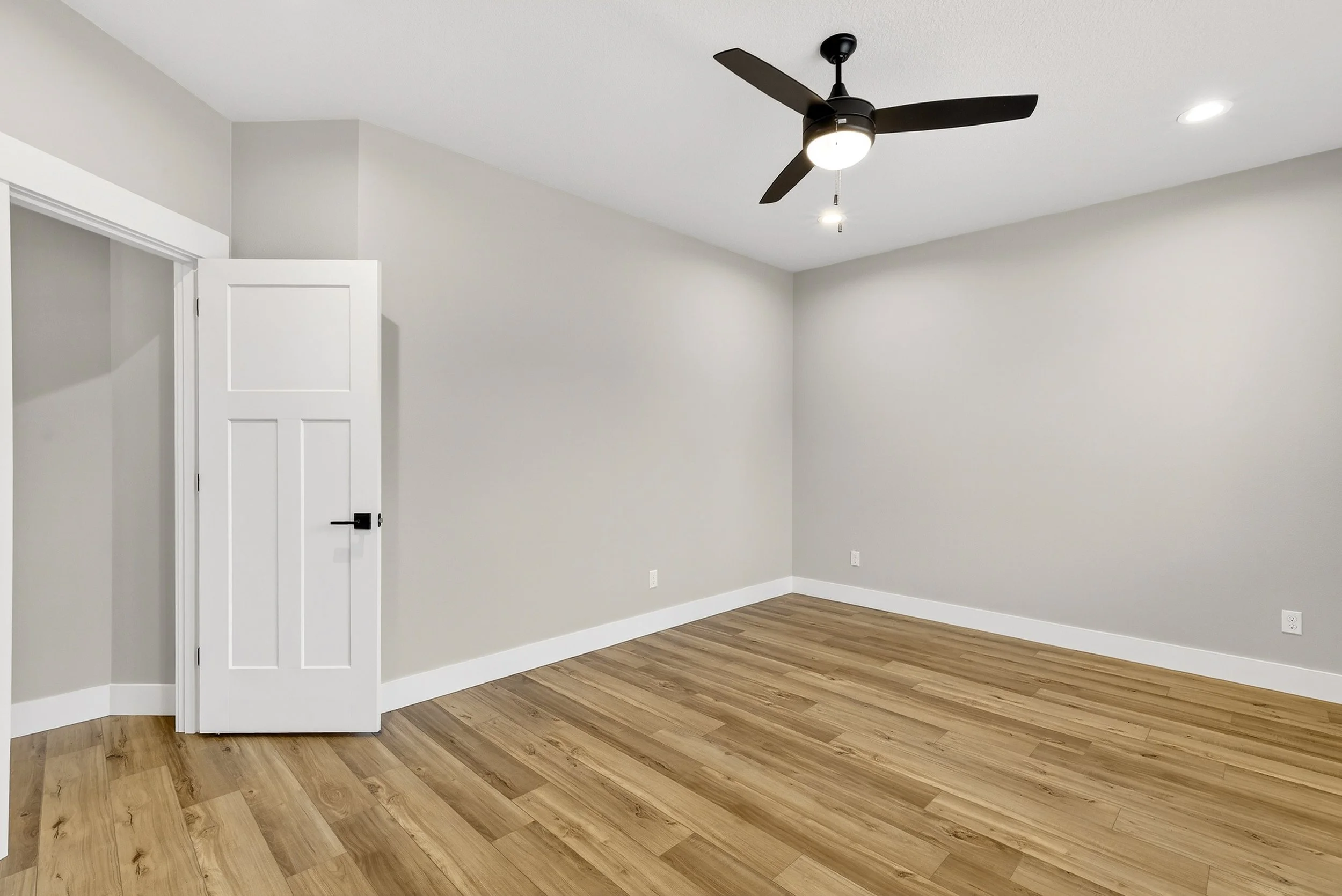 41865 Deschutes Ave-10.jpg