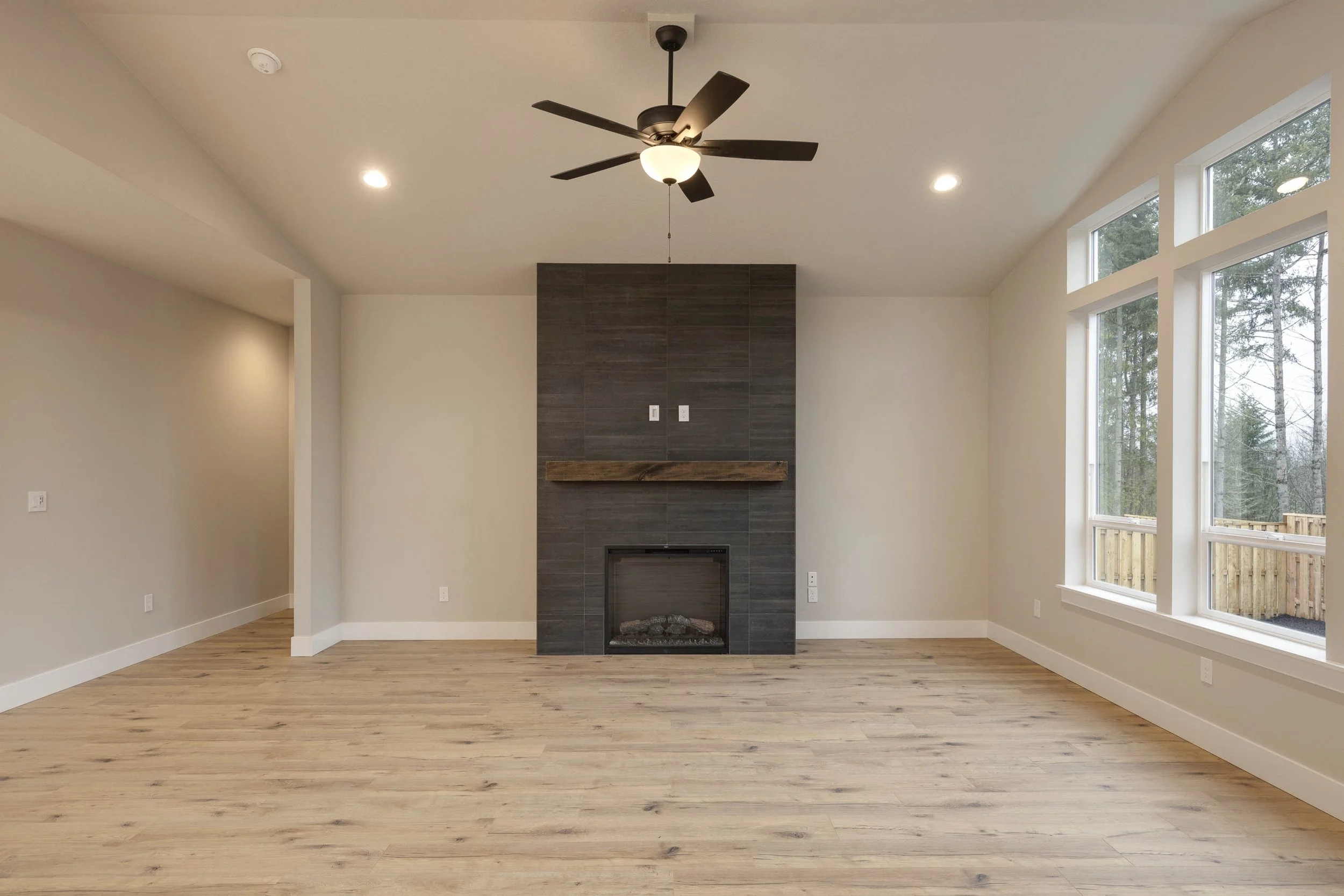 Cedar Ridge - 1759 Ne Gilbert Lane, Estacada, OR-8.jpg