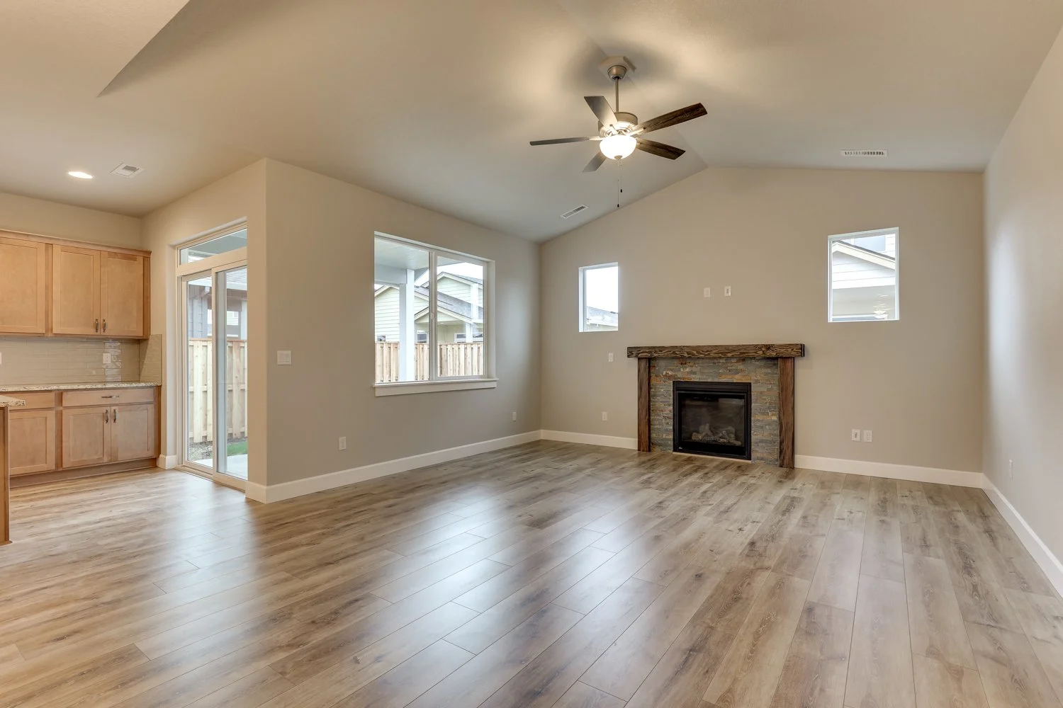 1722 NW 29th Ave - WEB-12.jpg