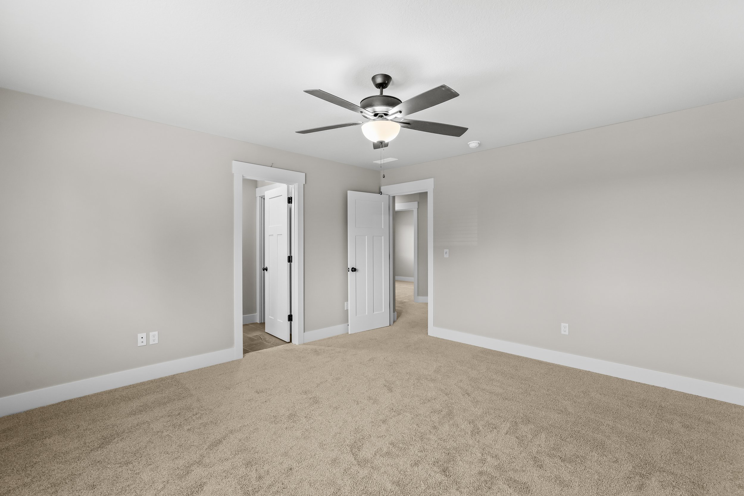 2217 Juniper Circle-33.jpg