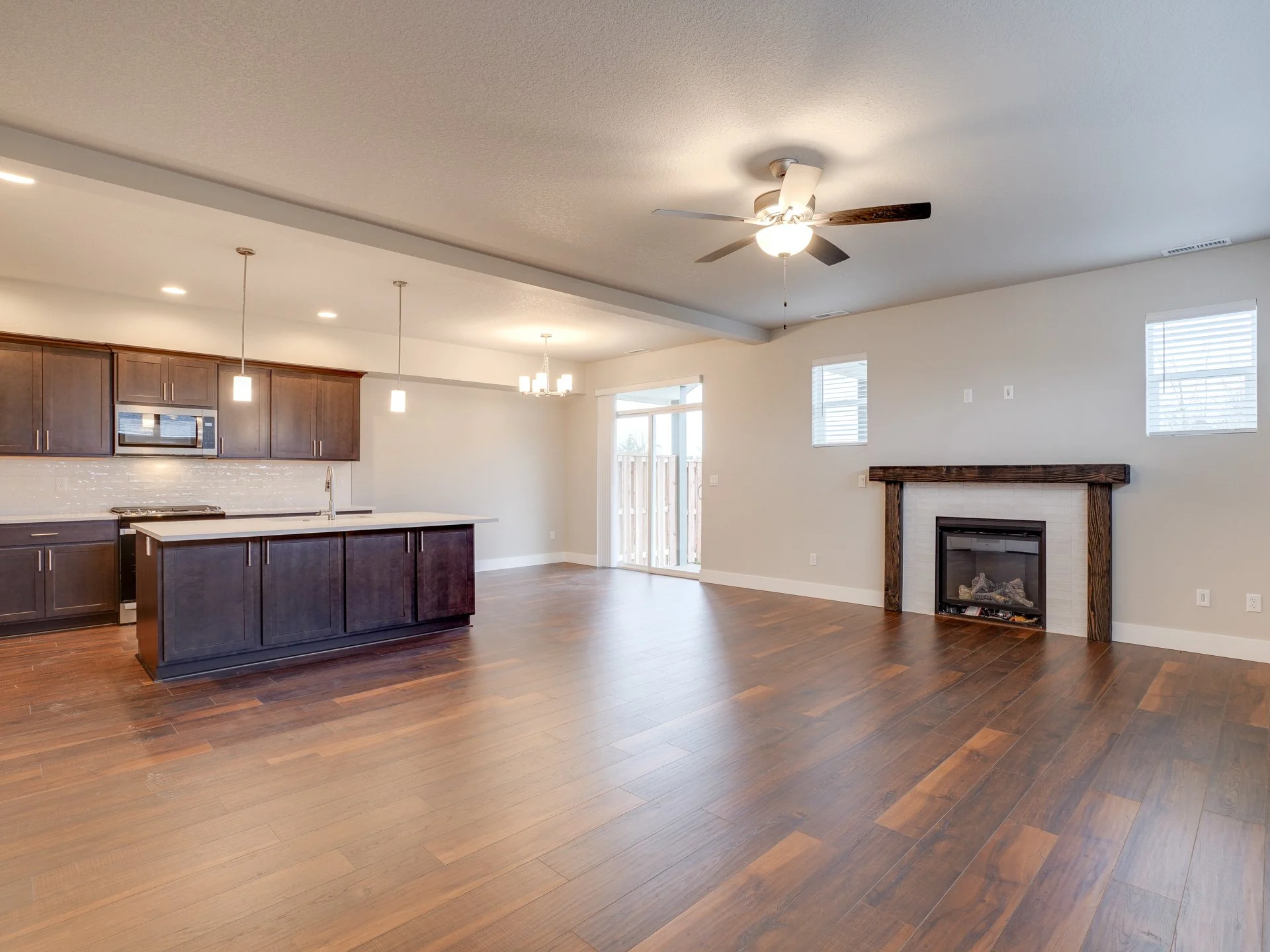 1530 NW 29th Pl - MLS-9.jpg