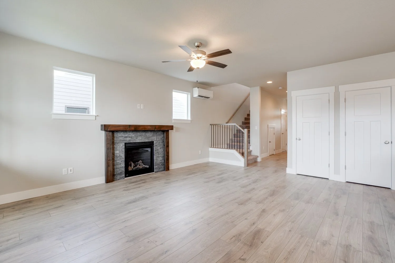 2928 NW 16th St - WEB-6.jpg