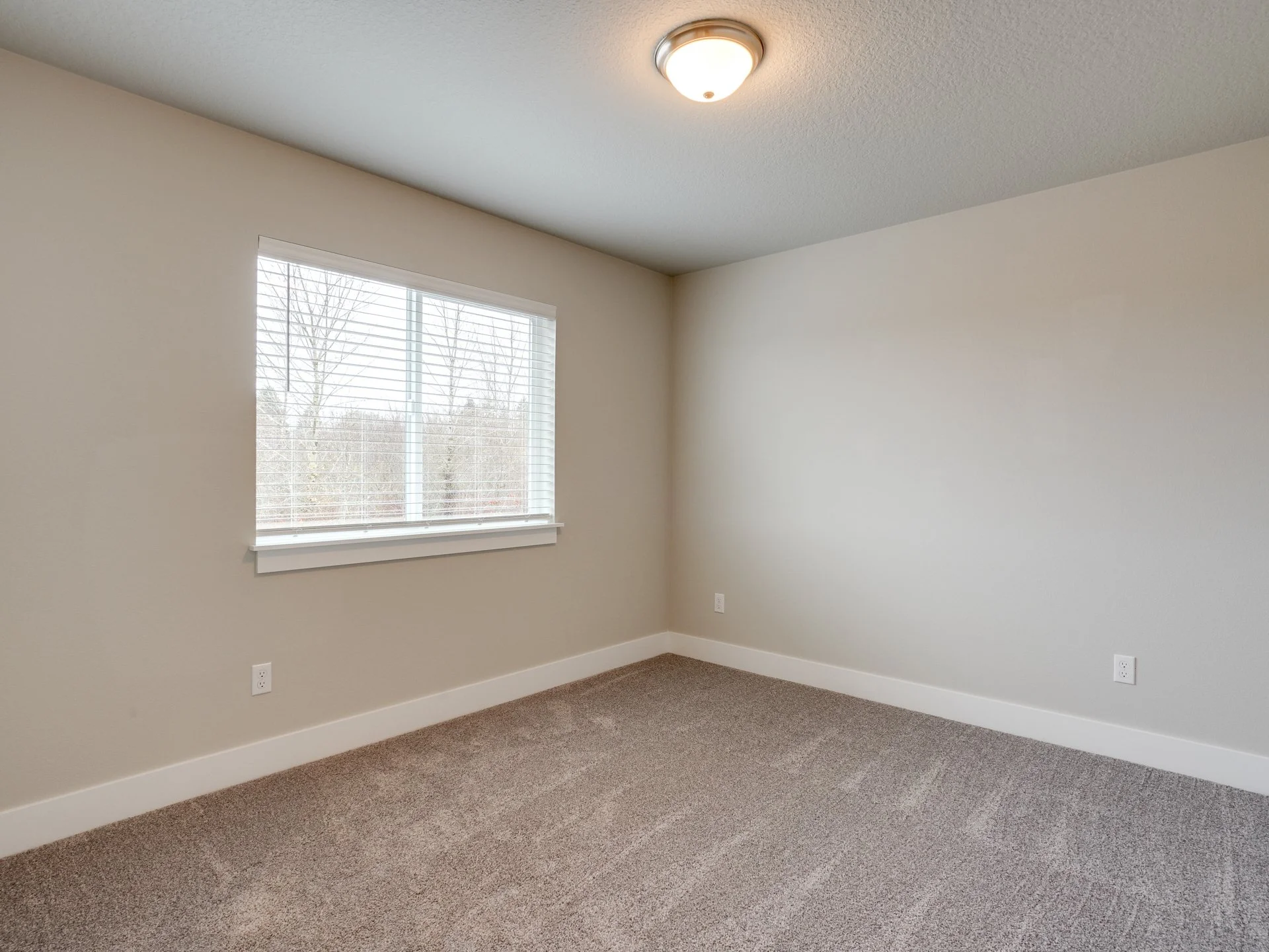 1530 NW 29th Pl - MLS-33.jpg