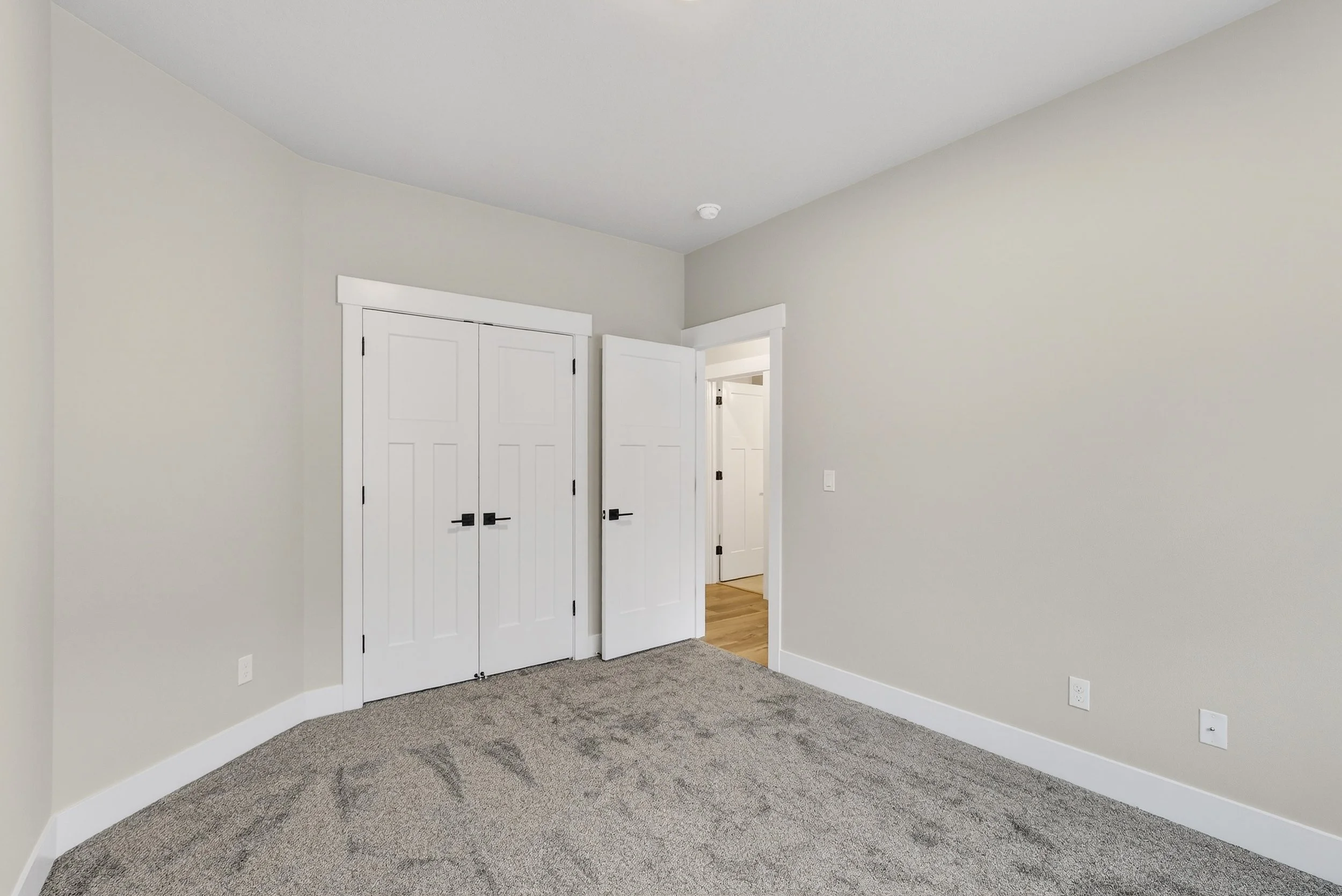 41865 Deschutes Ave-35.jpg