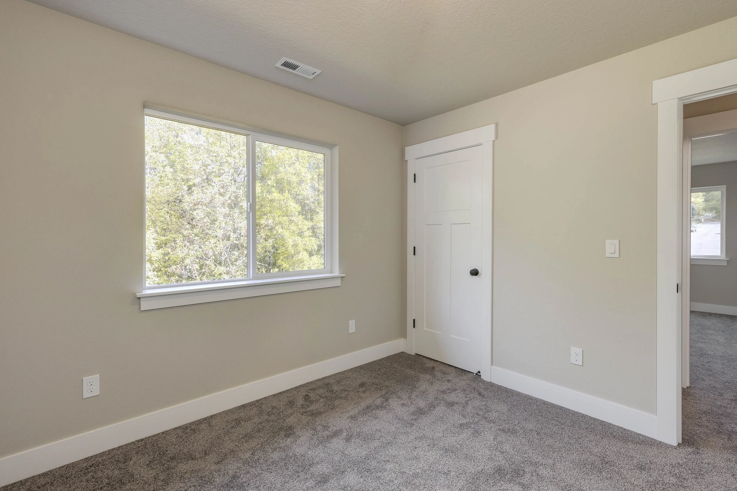 1343 NE Henderson Terr, Estacada, OR-30.jpg