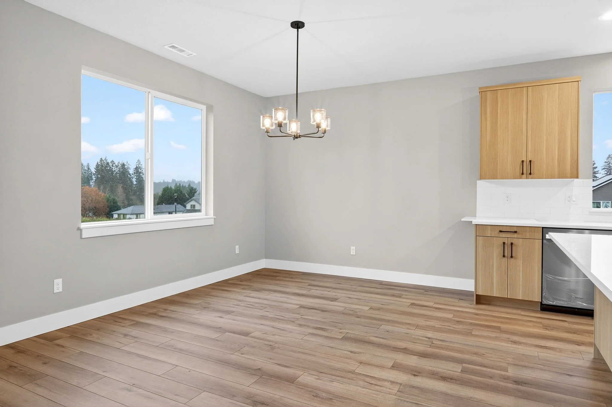 2032 E Otter Lp-16.jpg